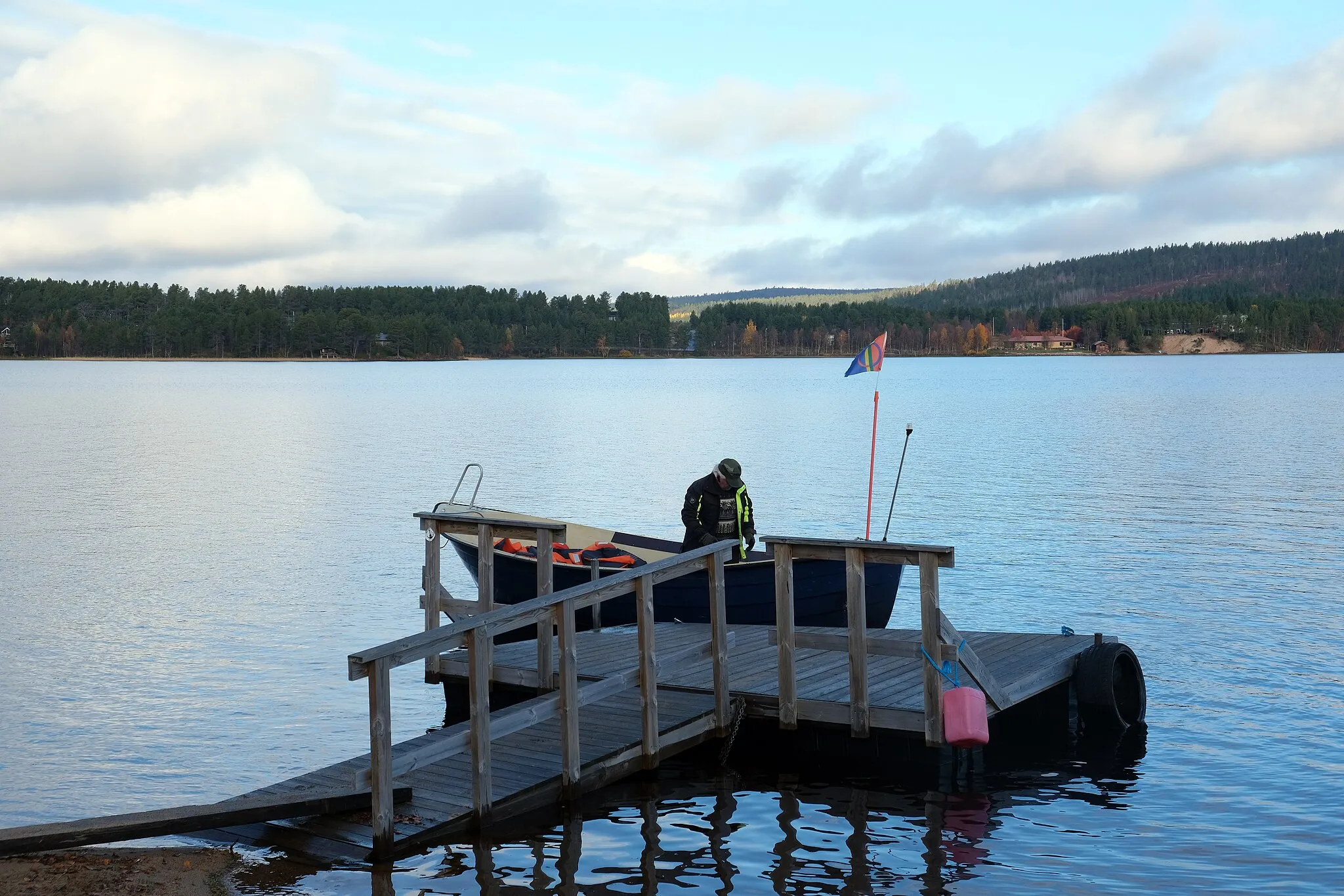 Photo showing: Lake Ounasjärvi in Enontekiö, Finland.