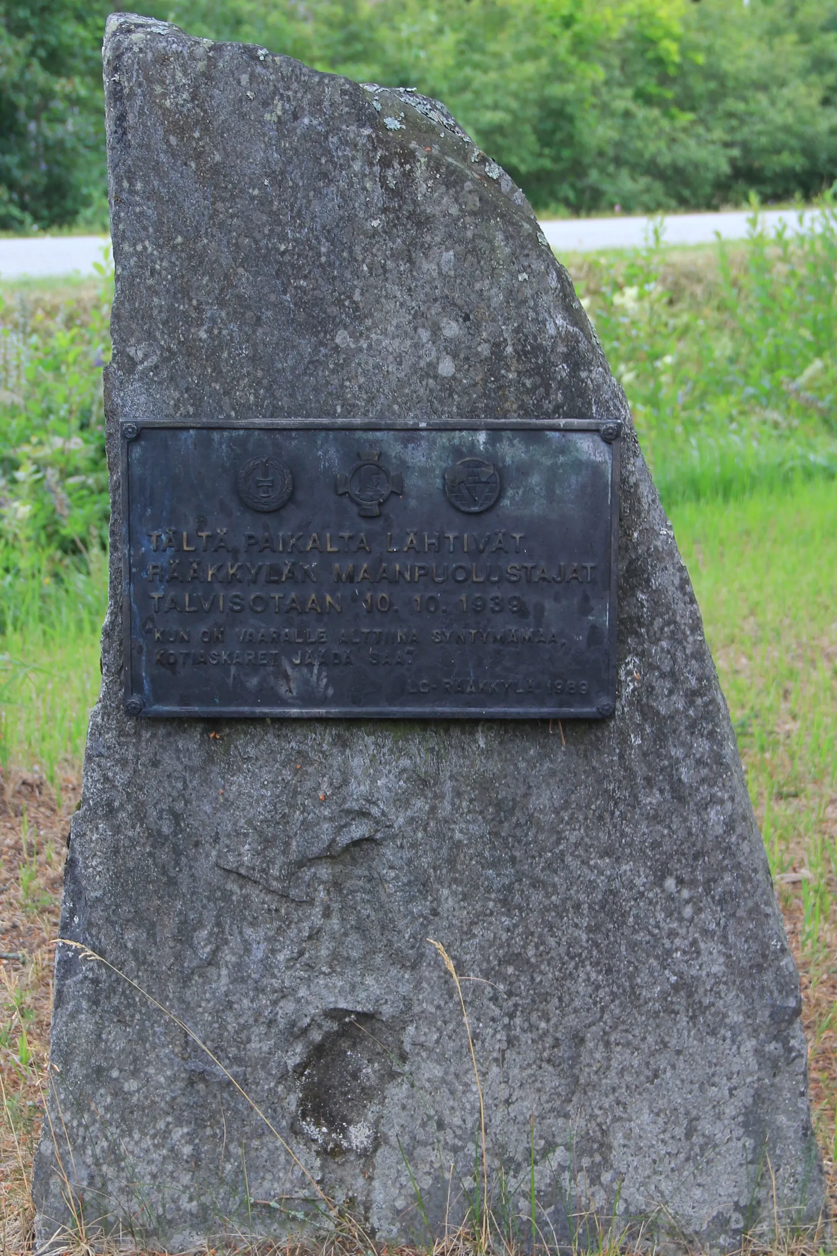 Photo showing: Winter war veterans memorial, Rasivaara, Rääkkylä, Finland. - Memorial.