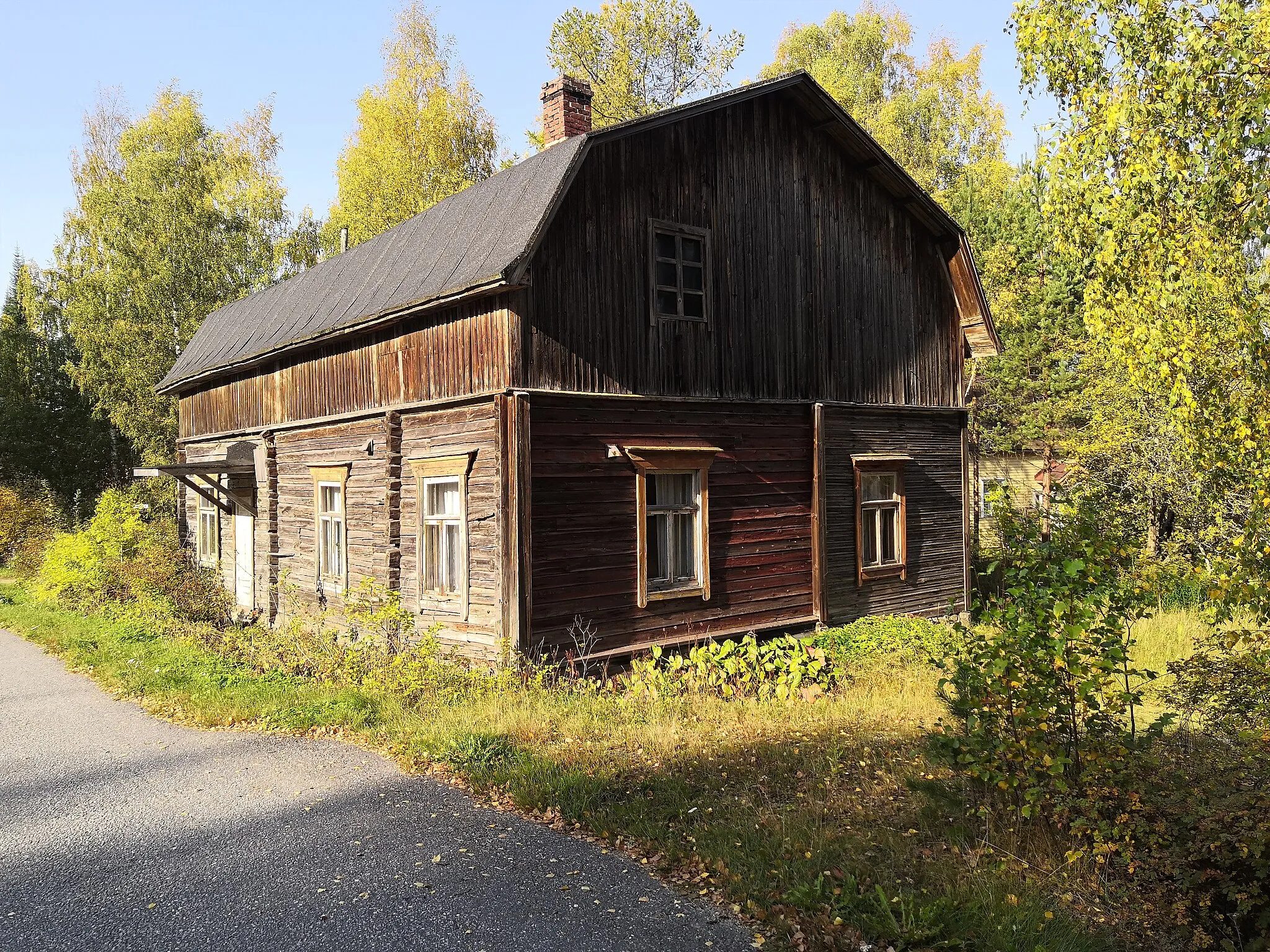 Photo showing: Putikko village, former sawmill community.