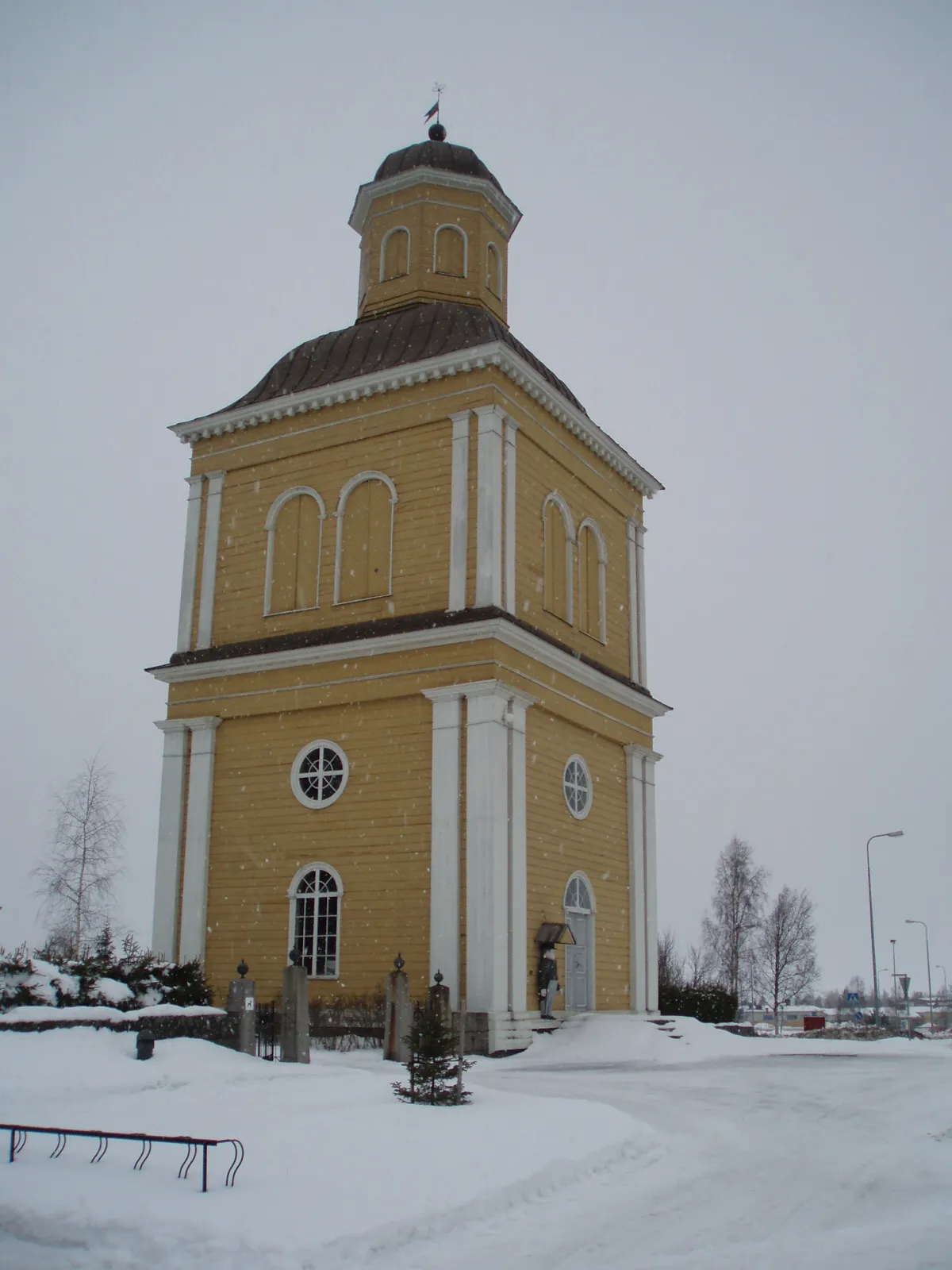 Photo showing: Belltower of Kalajoki Church in Finland