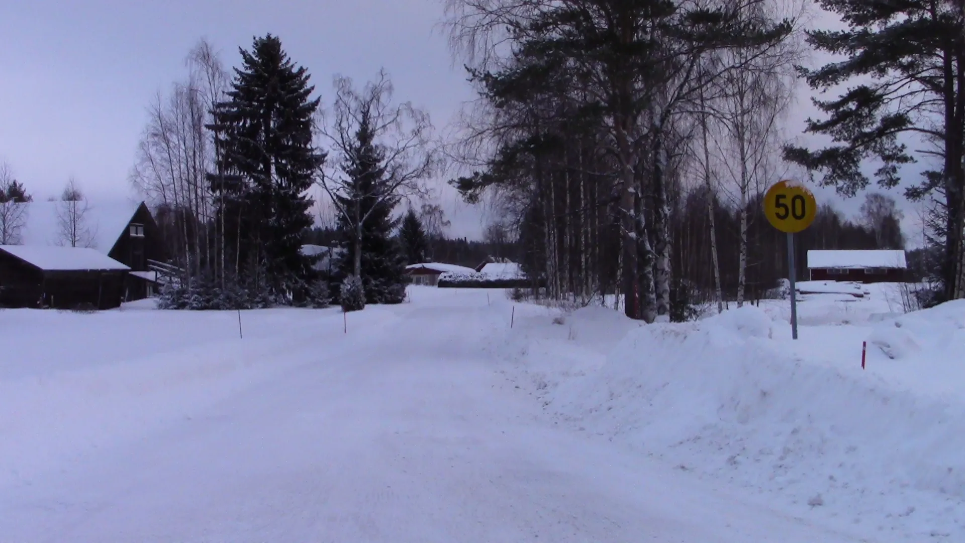 Photo showing: Connecting road 5022 at Käsämä in Liperi, Finland. Picture's taken eastbound from road's starting point.