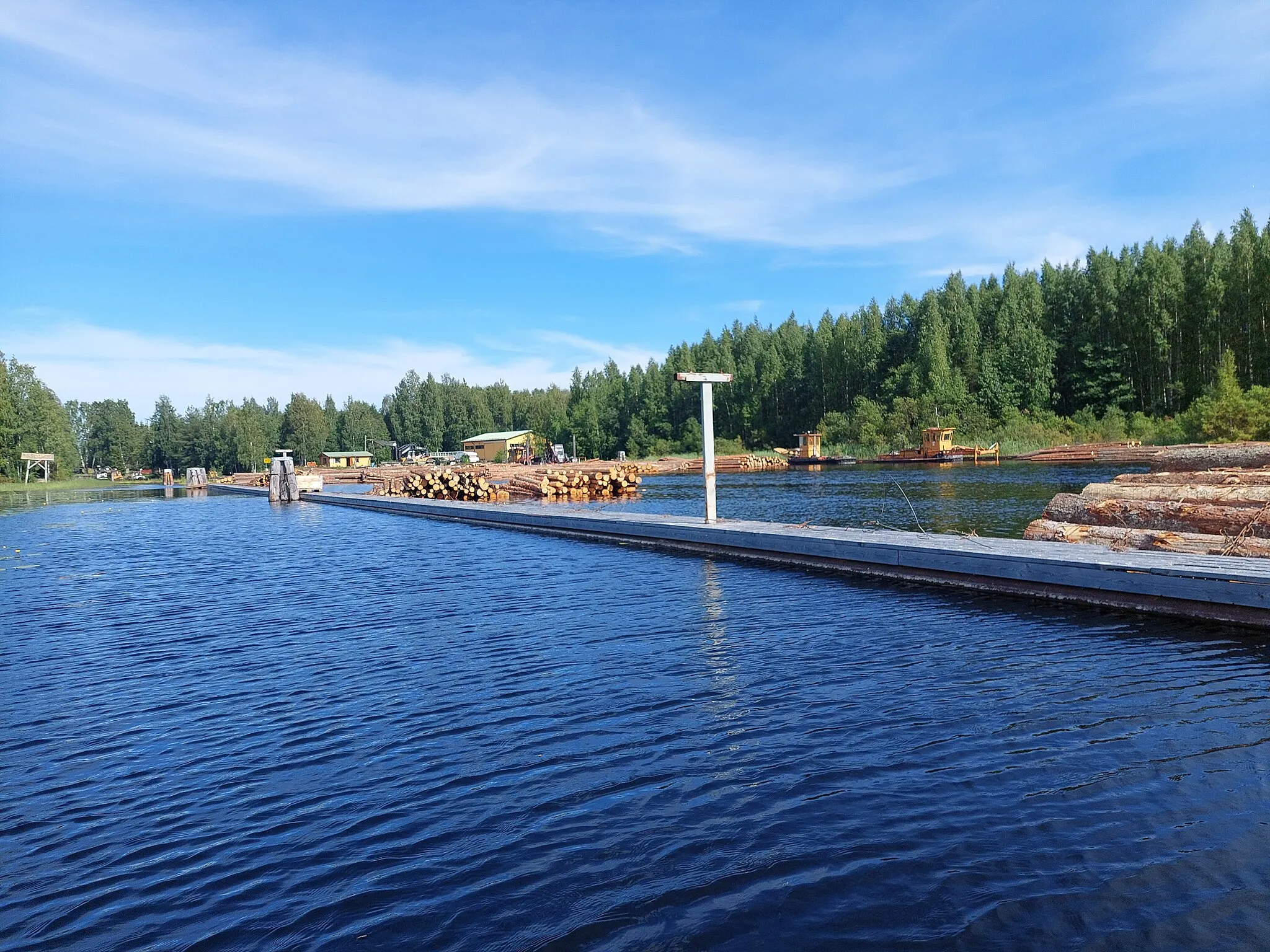 Photo showing: View on a paddling trip on River Pielisjoki. Prepearing for log driving.