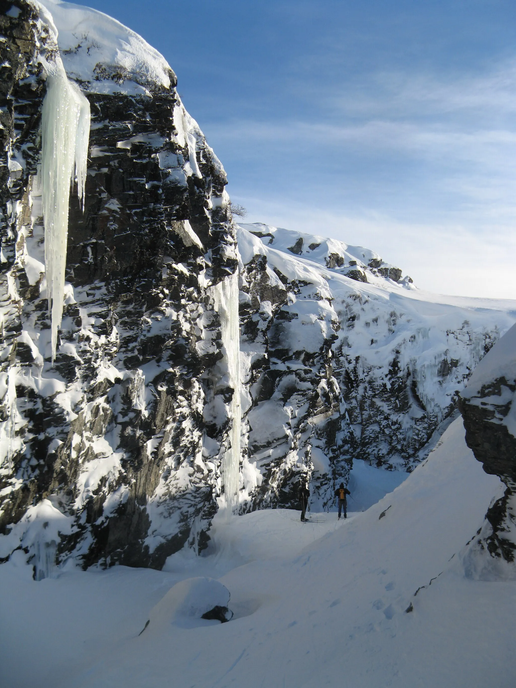 Photo showing: Pihtsusköngäs canyon in Enontekiö, Finland, in winter 2010