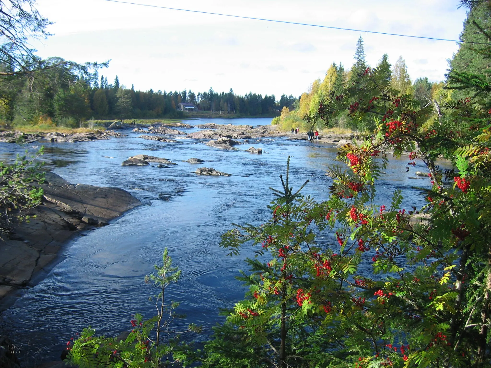 Photo showing: The Koitelinkoski rapids of Kiiminginjoki in Kiiminki, Finland.