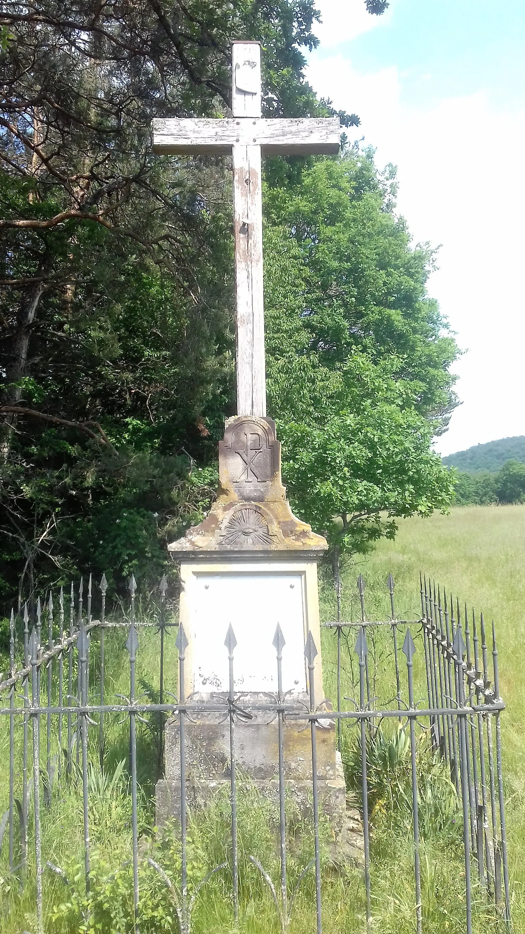 Photo showing: Crucifix "Waldeck-Die Hoehe" à Éguelshardt