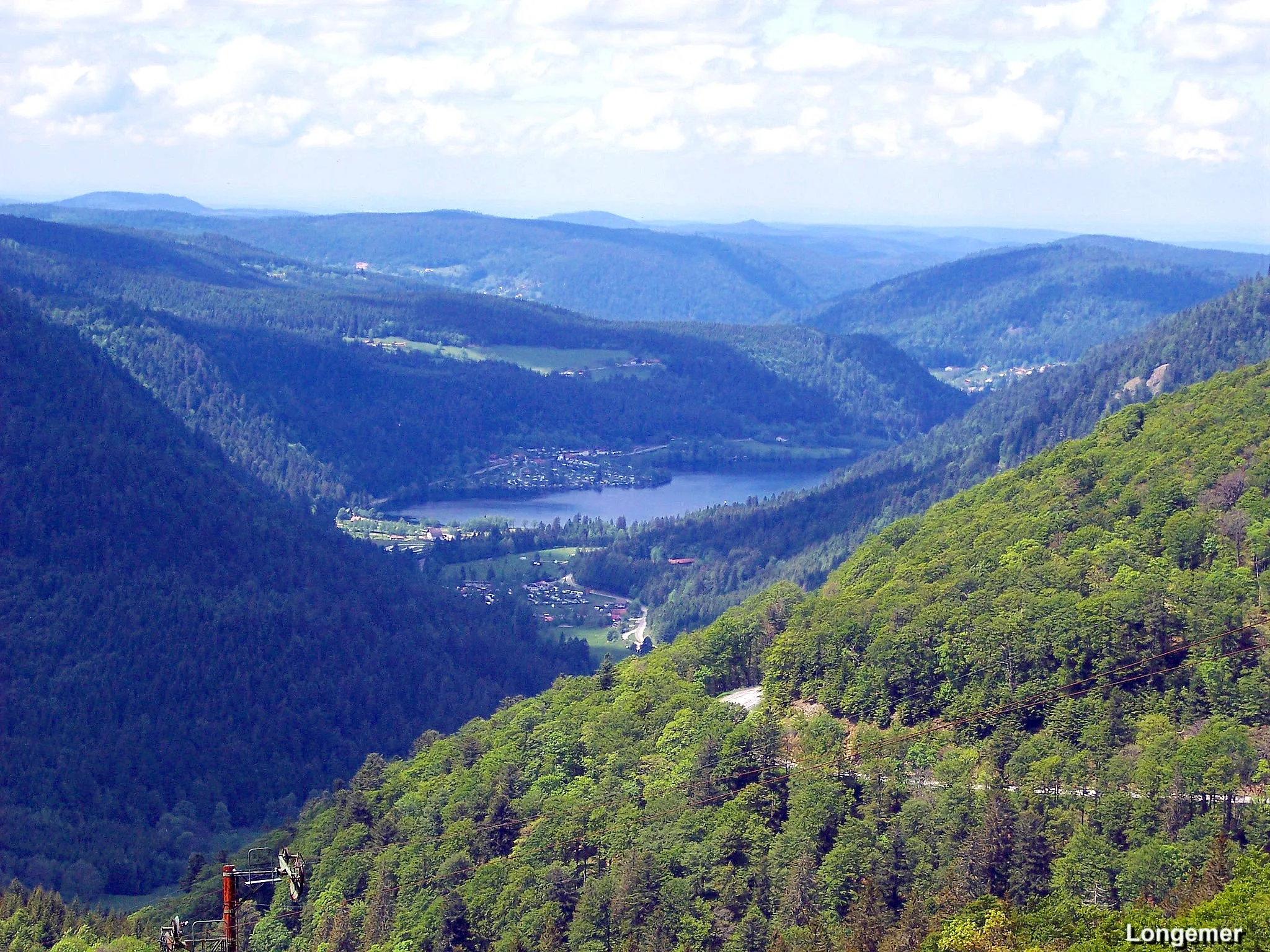 Photo showing: Lac de Longemer, vu de la route des crêtes.