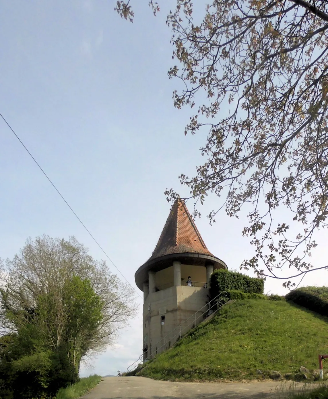 Photo showing: Wasserturm in Heitersheim