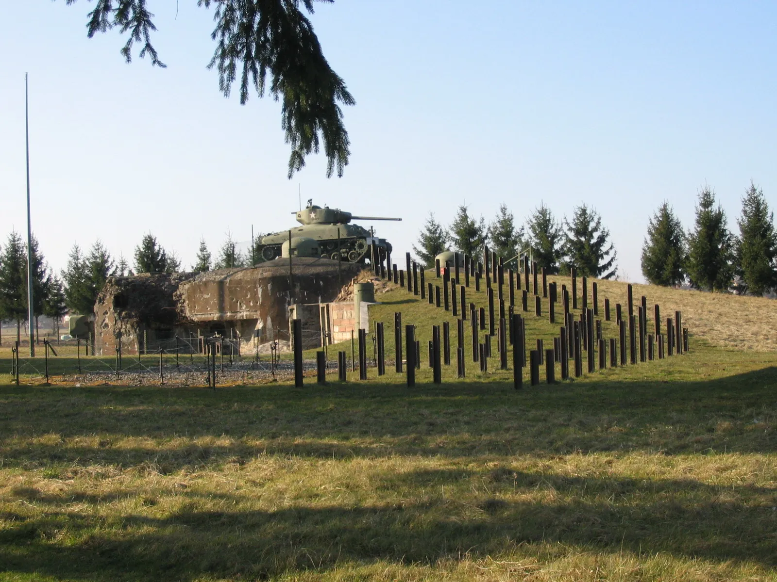 Photo showing: Casemate Esch, élément de la ligne Maginot. Détail sur la défense anti-char.