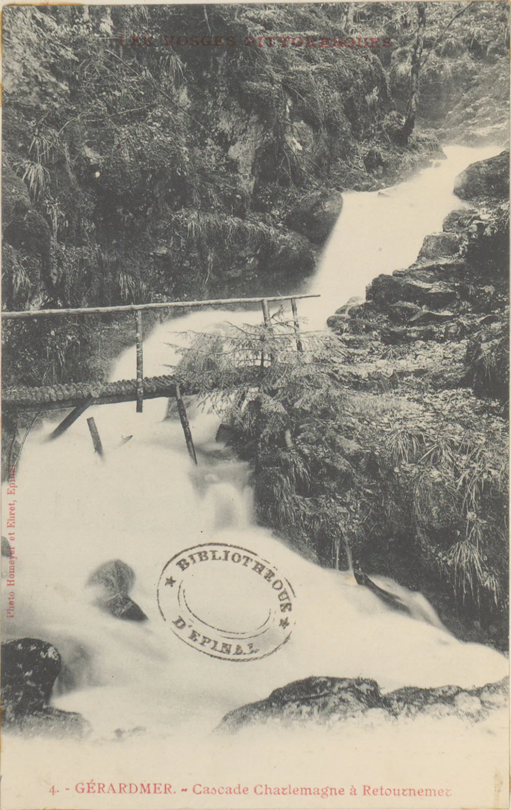 Photo showing: Carte postale n°4  Carte postale représentant un pont sur la cascade Charlemagne à Retournemer  Nom de la collection : Les Vosges