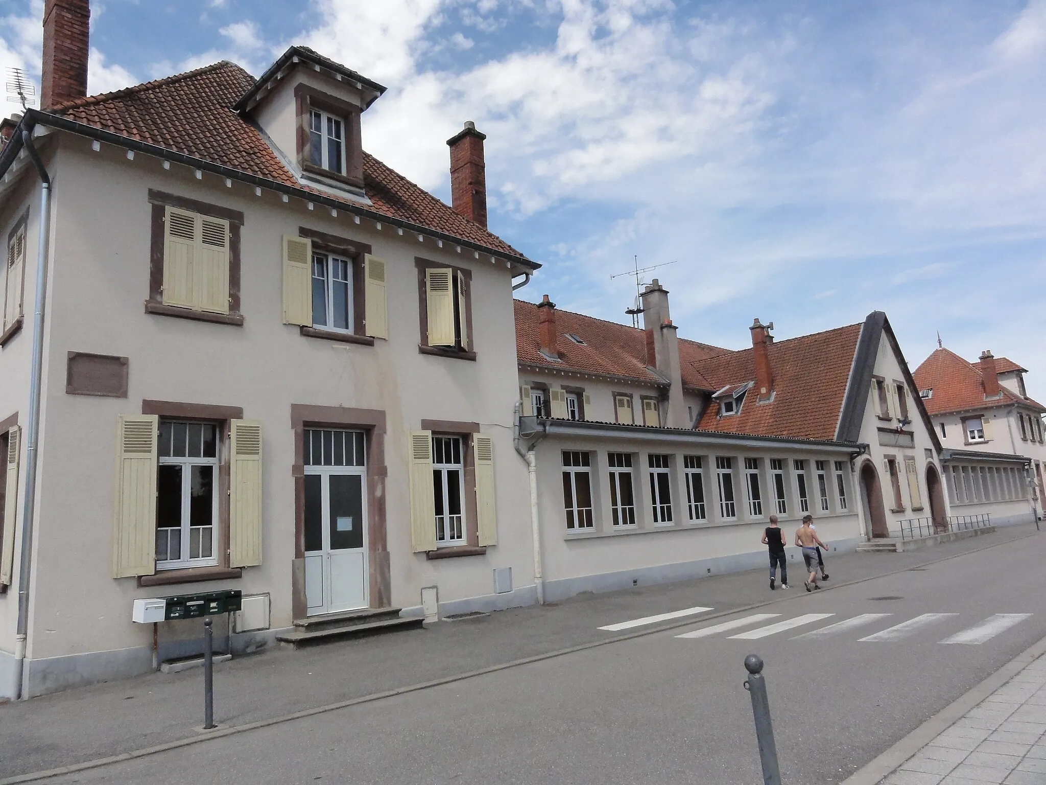 Photo showing: Badonviller (M-et-M) école
