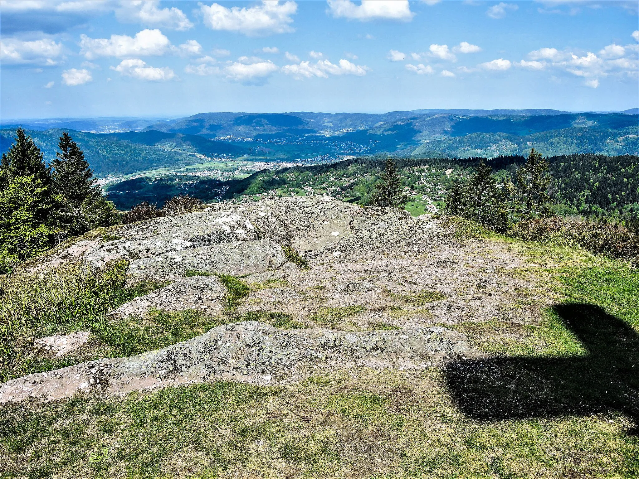 Photo showing: Panorama depuis le belvédère du Haut-du-Roc à Planois