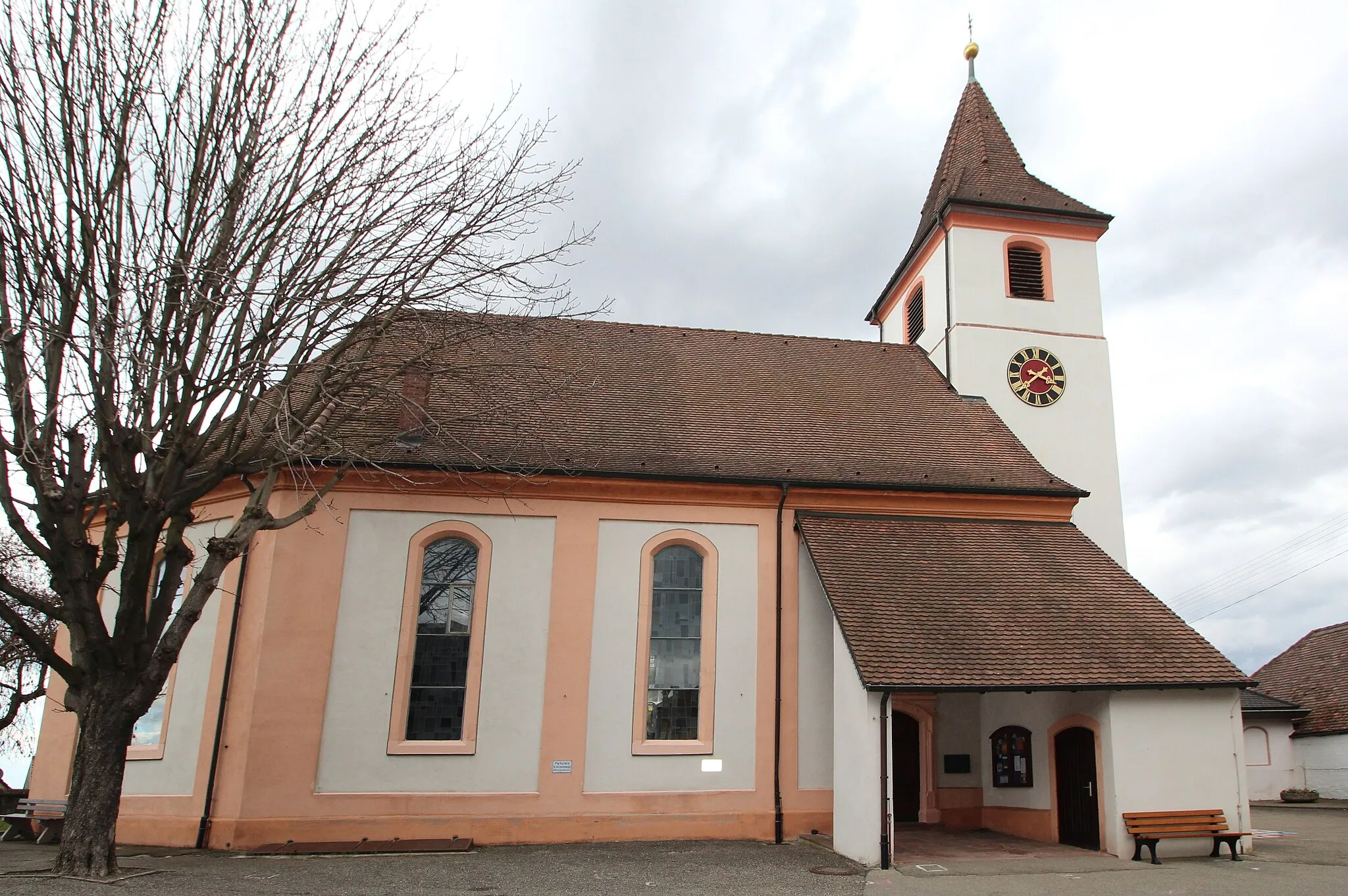 Photo showing: Evangelische Kirche, Königschaffhausen, Ortsteil von Endingen am Kaiserstuhl