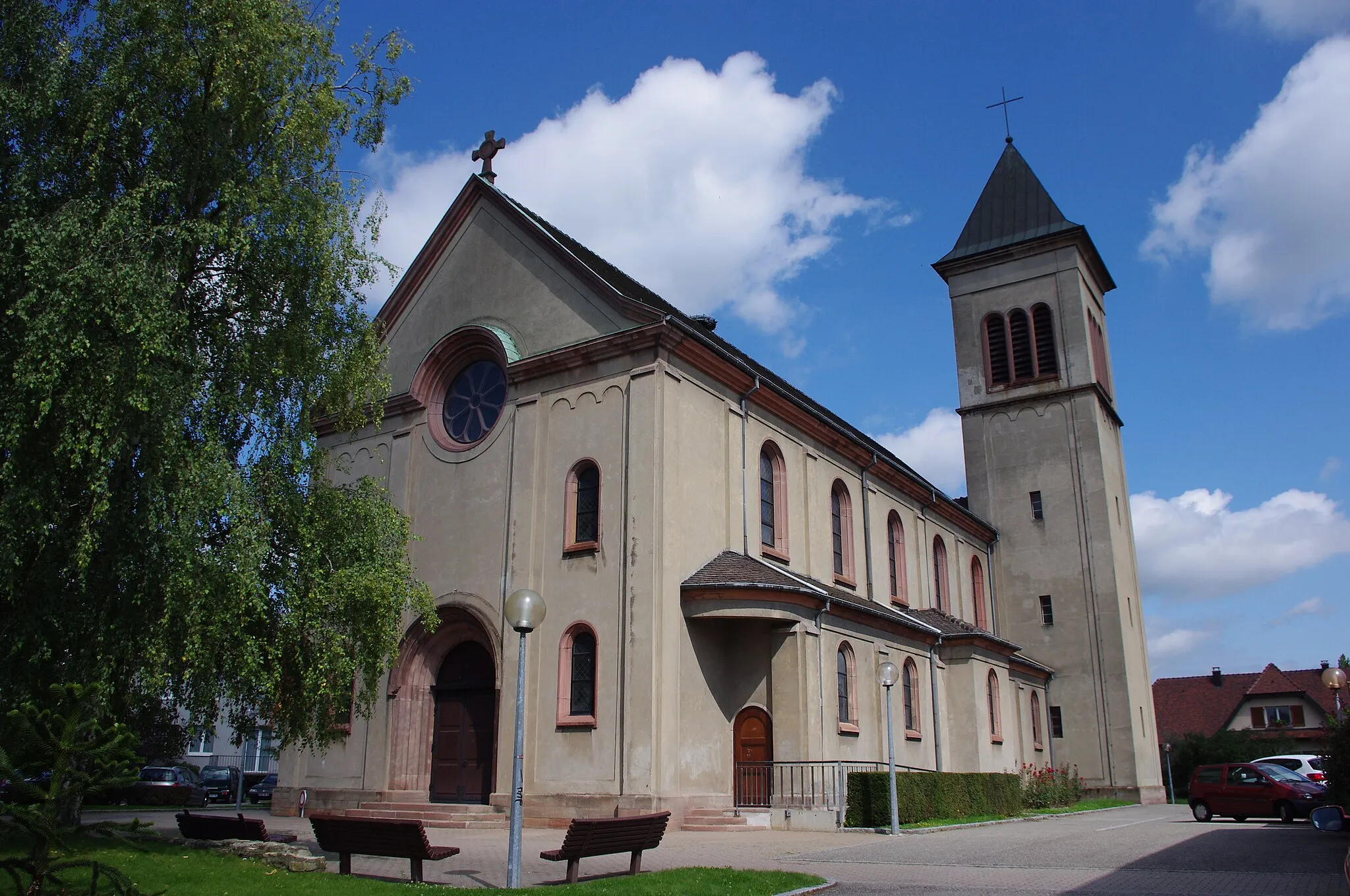 Photo showing: Eglise catholique XXème siècle (Illzach - haut-rhin)