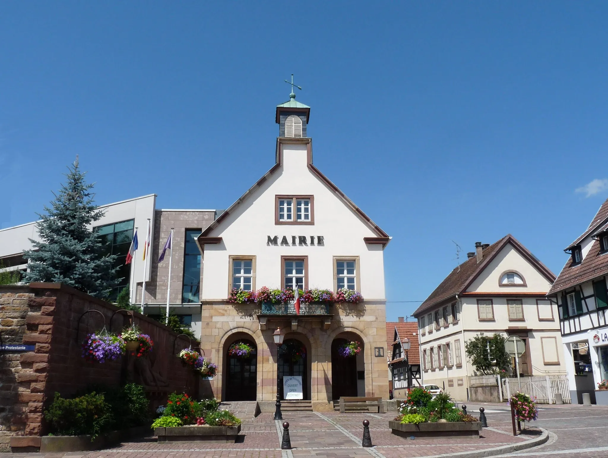 Photo showing: Mairie de Betschdorf (Bas-Rhin)