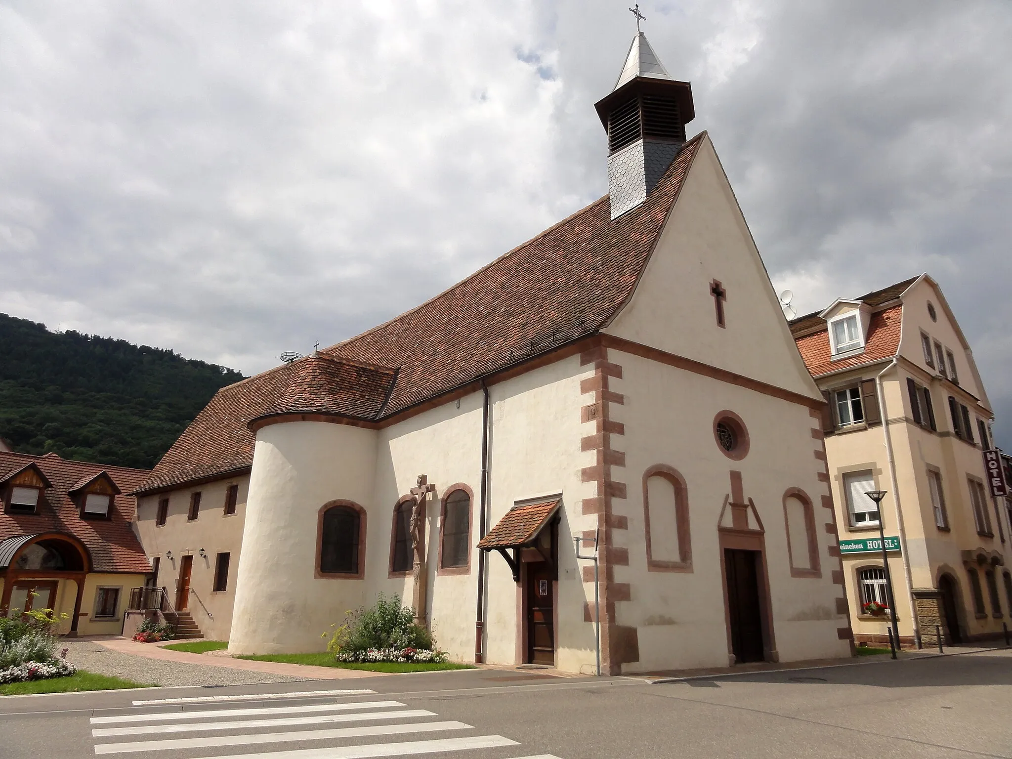 Photo showing: Alsace, Bas-Rhin, Chapelle Sainte-Croix de Châtenois (PA67000047, IA00124435).