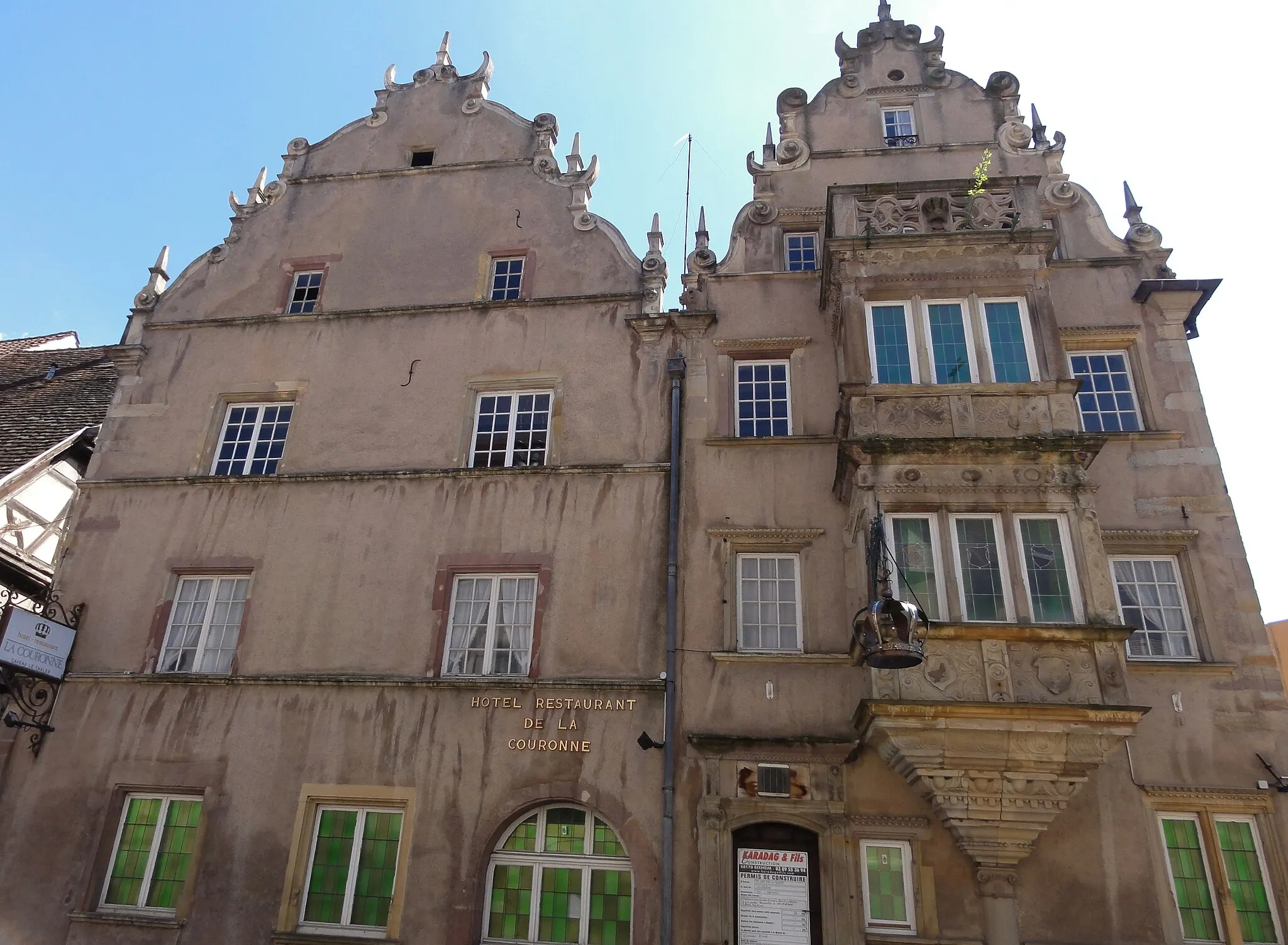 Photo showing: This building is inscrit au titre des monuments historiques de la France. It is indexed in the base Mérimée, a database of architectural heritage maintained by the French Ministry of Culture, under the references PA00085422 and IA00074237 .