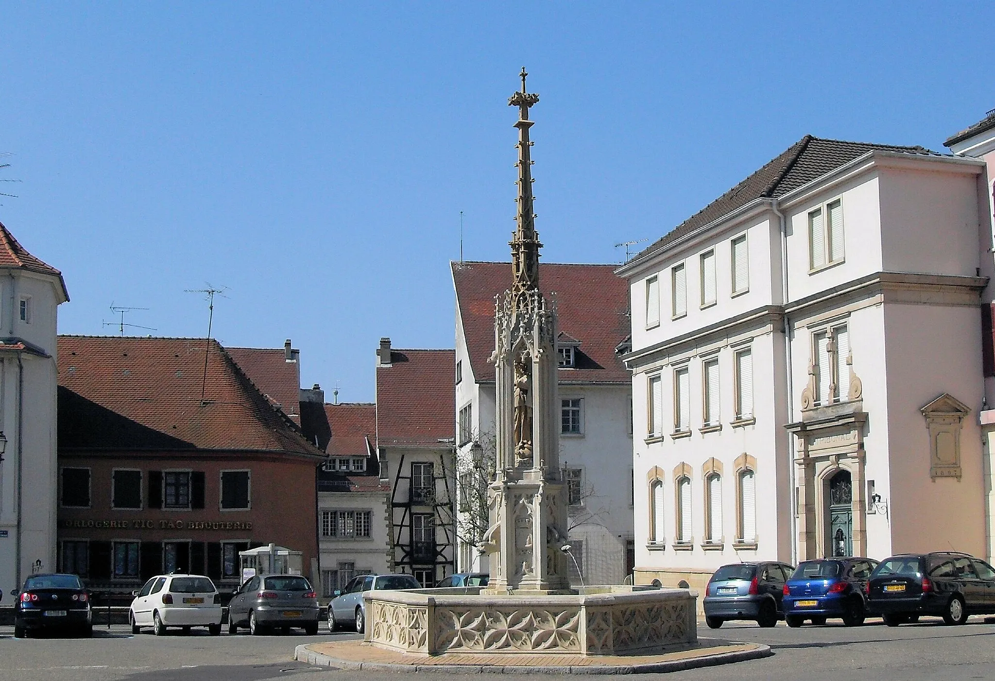 Photo showing: La fontaine de la Vierge d'Altkirch
