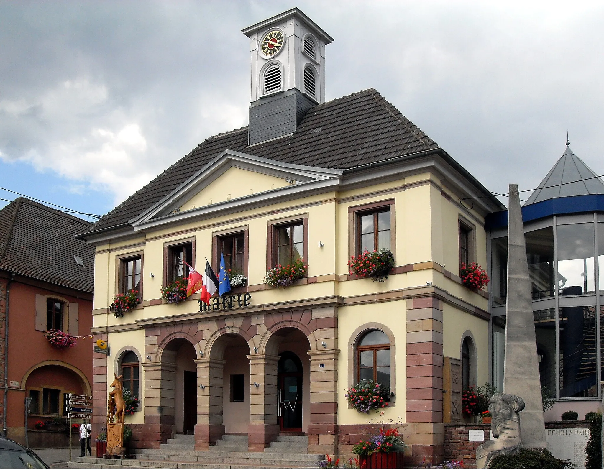 Photo showing: La mairie de Westhalten