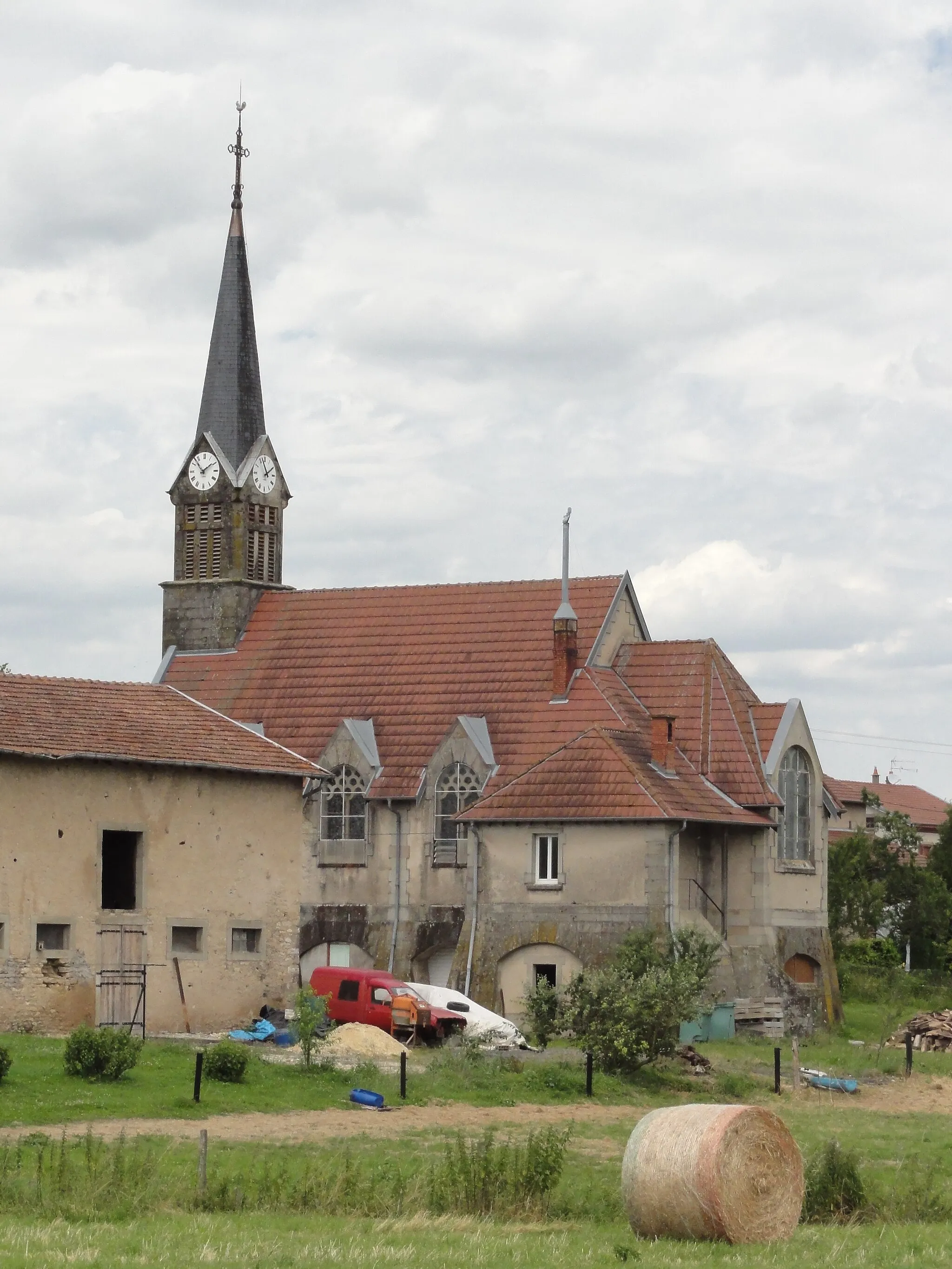Photo showing: Halloville (M-et-M) église