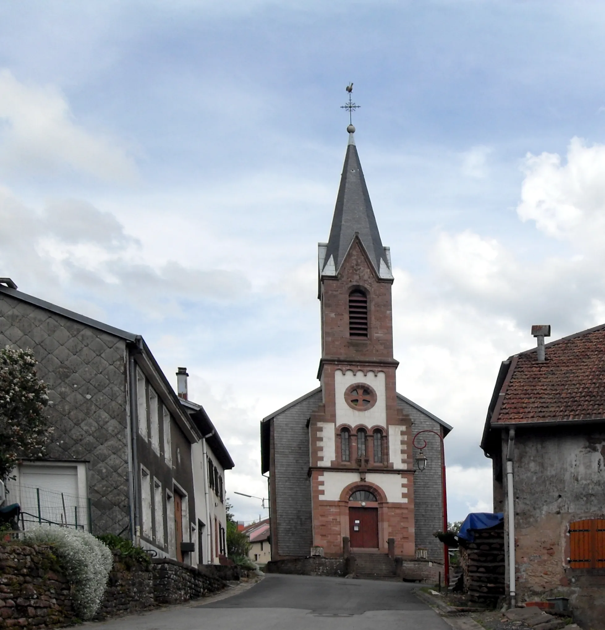 Photo showing: L'église_de la Nativité-de-la-Vierge à Raon-lès-Leau