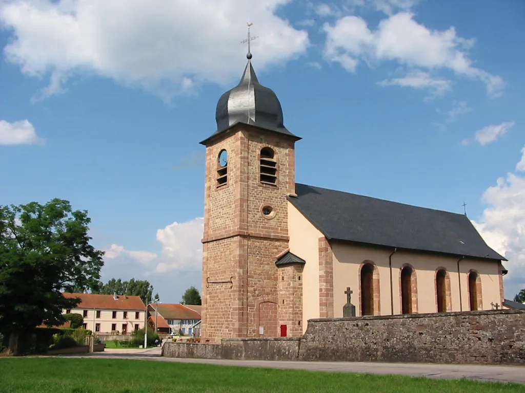 Photo showing: La Bourgonce

Commune des Vosges
L'église Saint-Denis
Photographie personnelle, prise le 15 août 2006
Copyright © Christian Amet