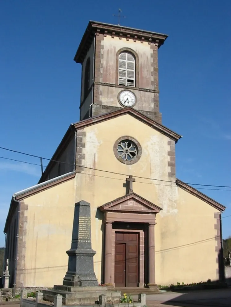 Photo showing: Mortagne

Commune des Vosges
L'église Saint-Mathieu
Photographie personnelle, prise le 23 avril 2006
Copyright © Christian Amet