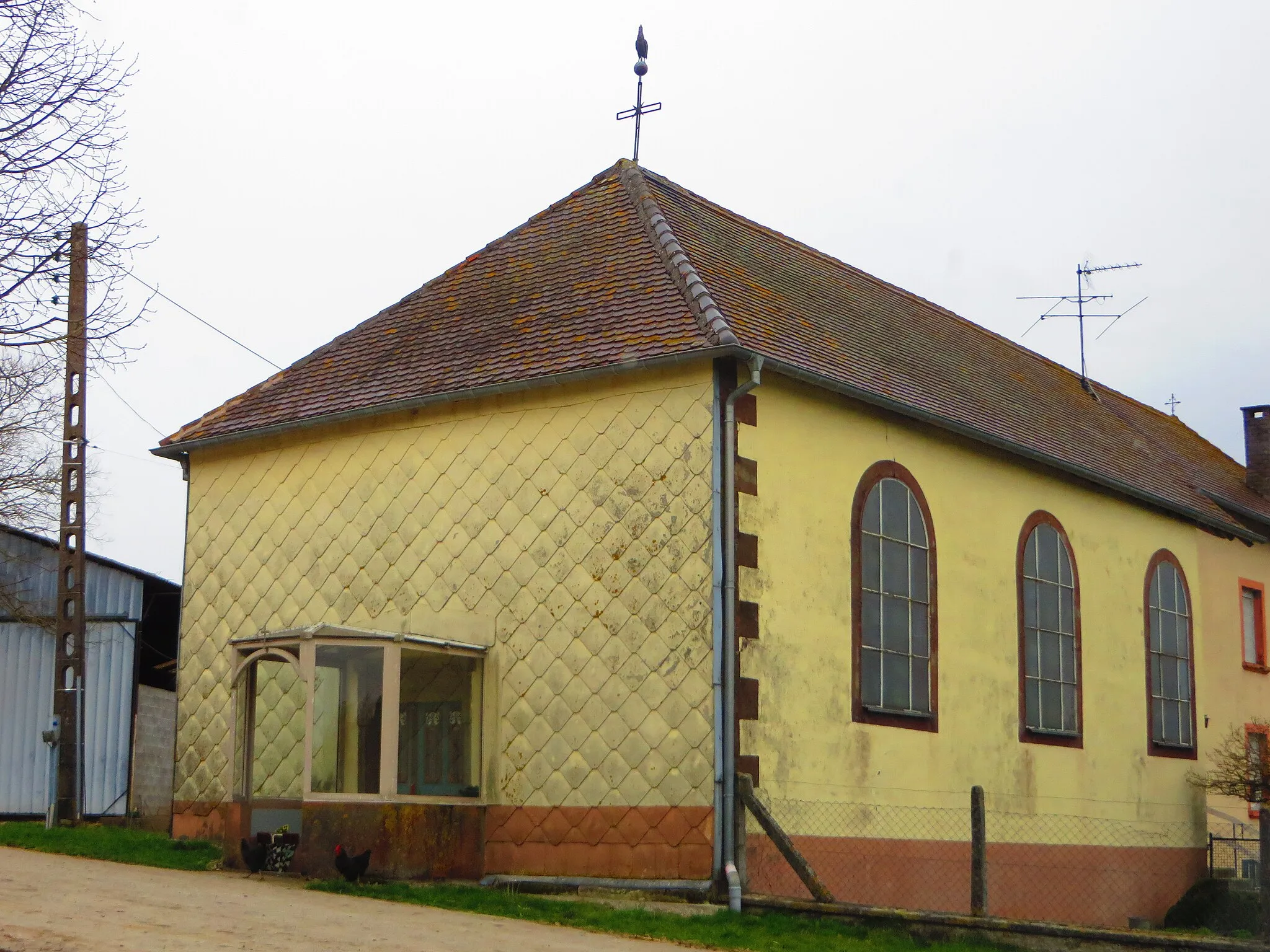 Photo showing: Bining chapelle