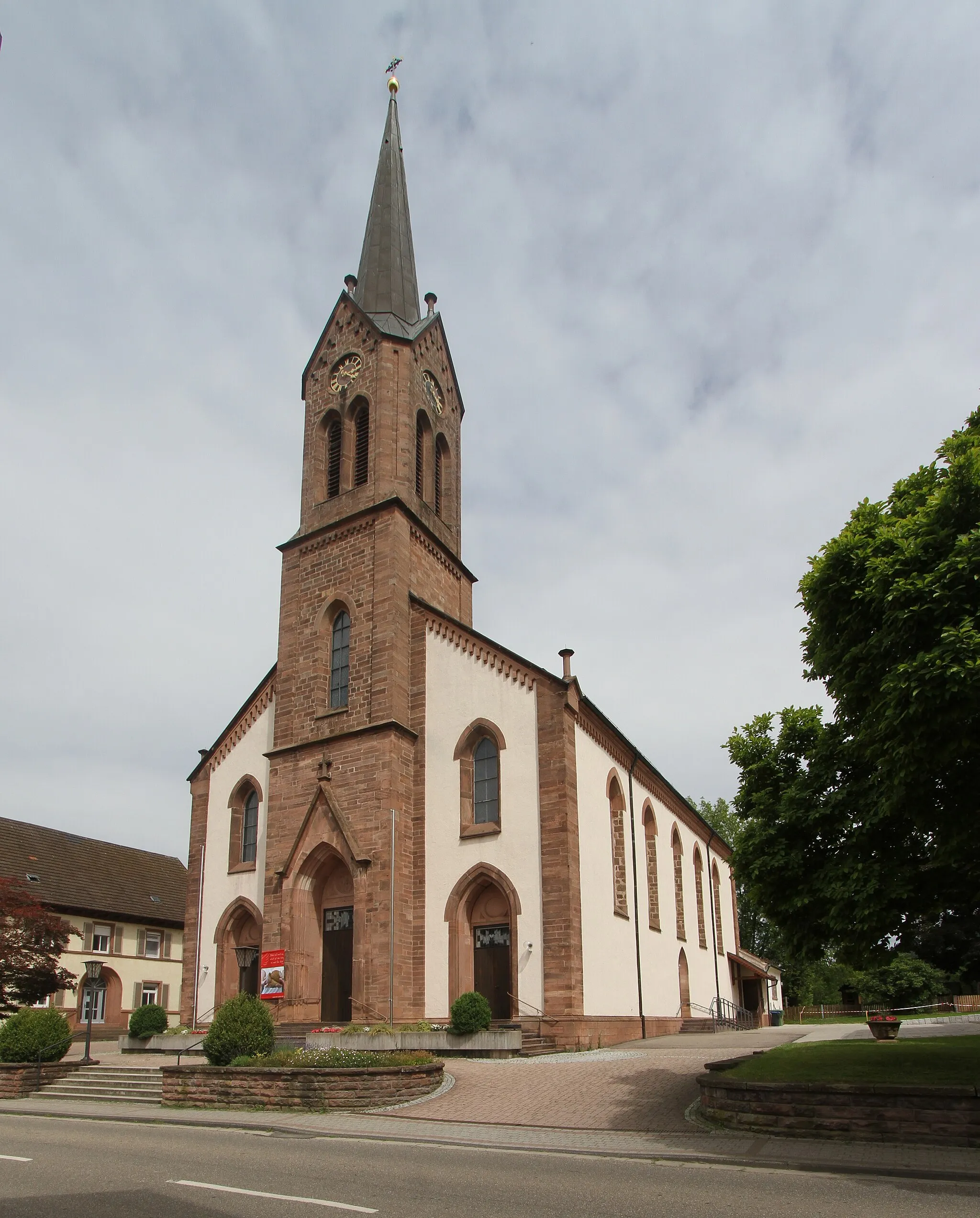 Photo showing: Church of St. Roman in Achern-Mösbach.