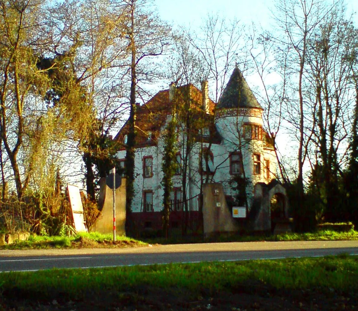 Photo showing: Denkmalgeschütztes Gebäude in Bellheim