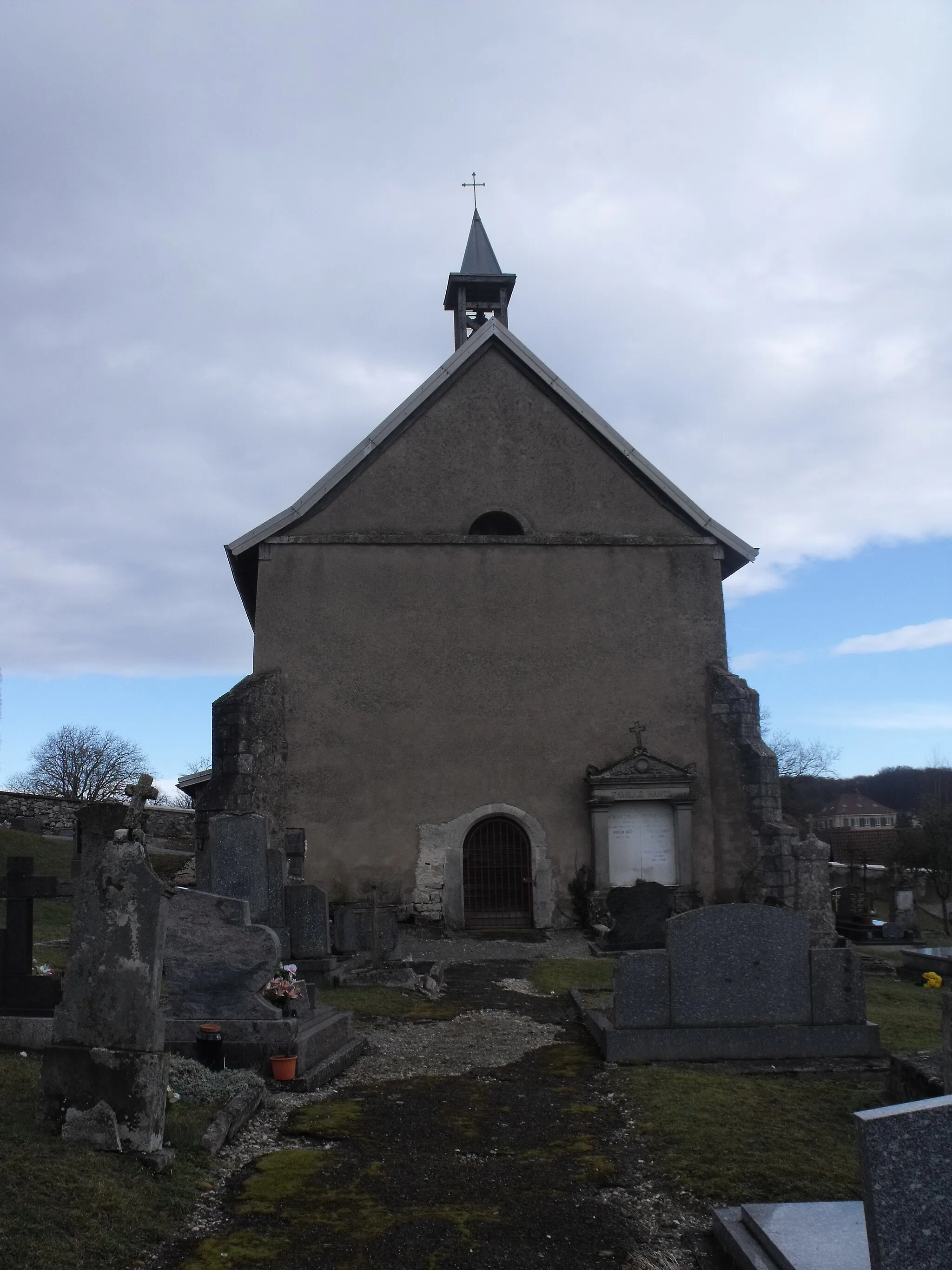 Photo showing: Chapelle du cimetière de Réchésy, Territoire de Belfort, France