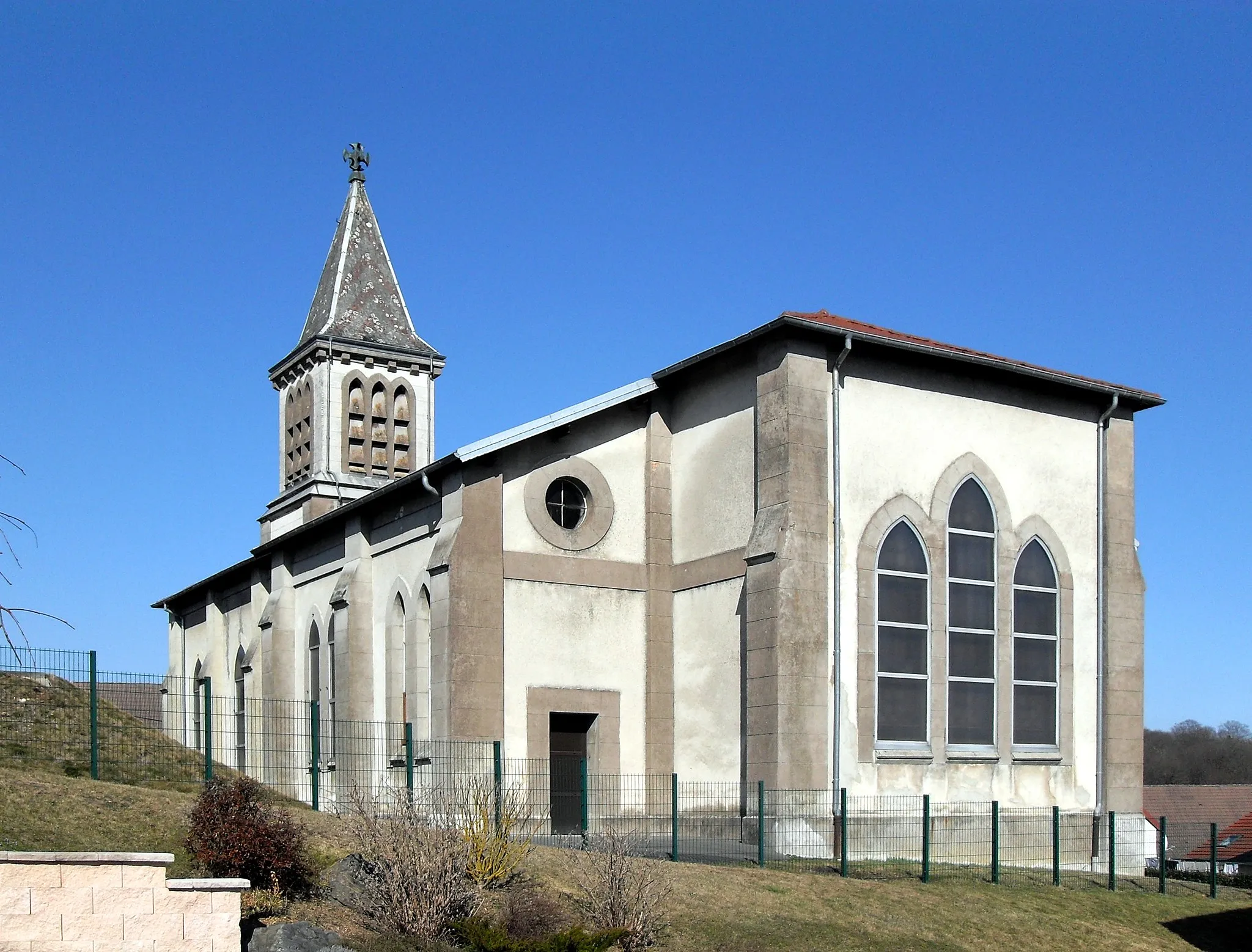 Photo showing: L'église Saint-Pierre à Dampierre-les-Bois