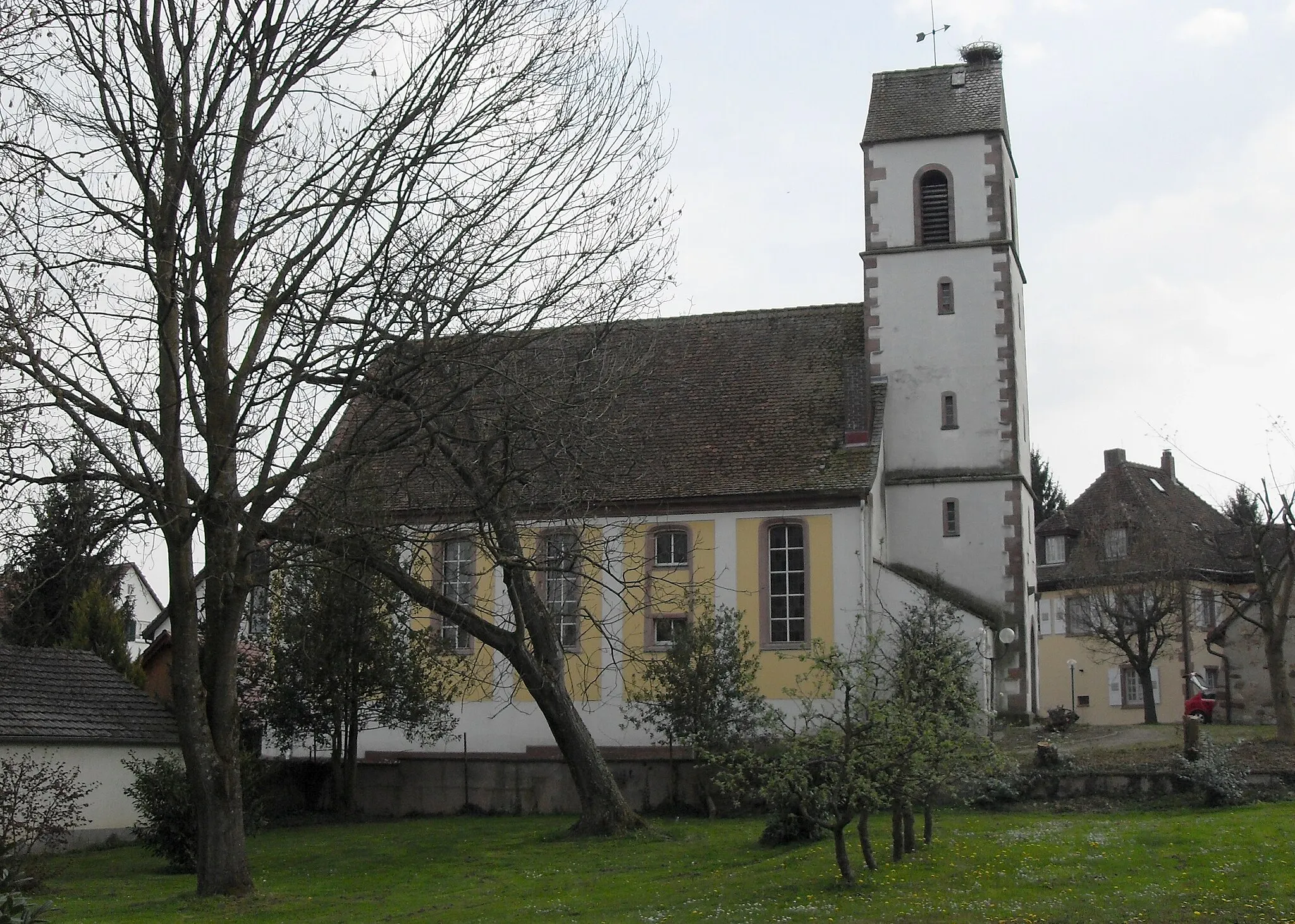 Photo showing: Nordseite der evangelischen Kirche in Schallbach, Deutschland