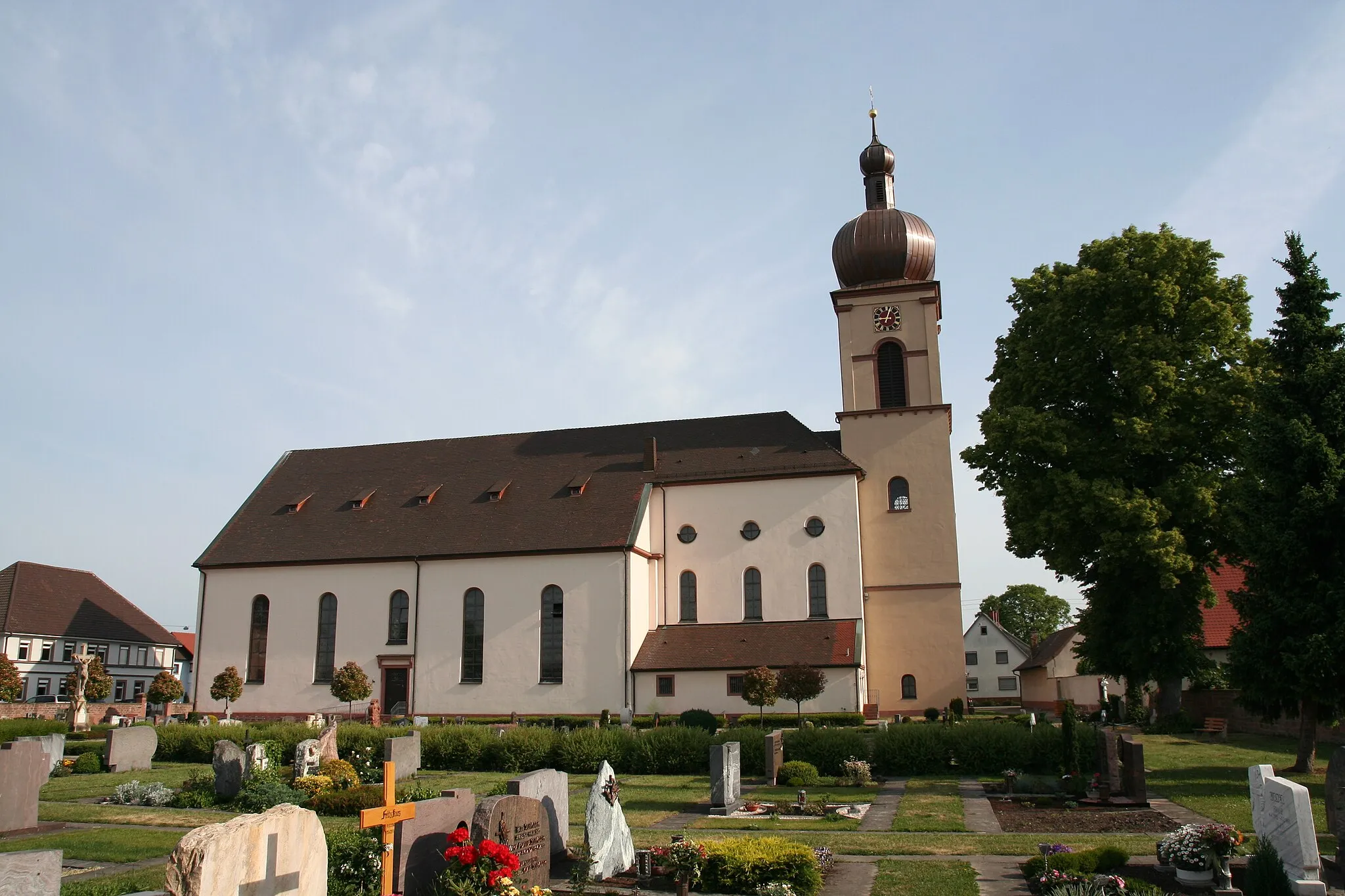 Photo showing: Katholische Kirche St. Cyprian in Kappel am Rhein, 1826 bis 1828 nach Plänen von Hans Voss erbaut