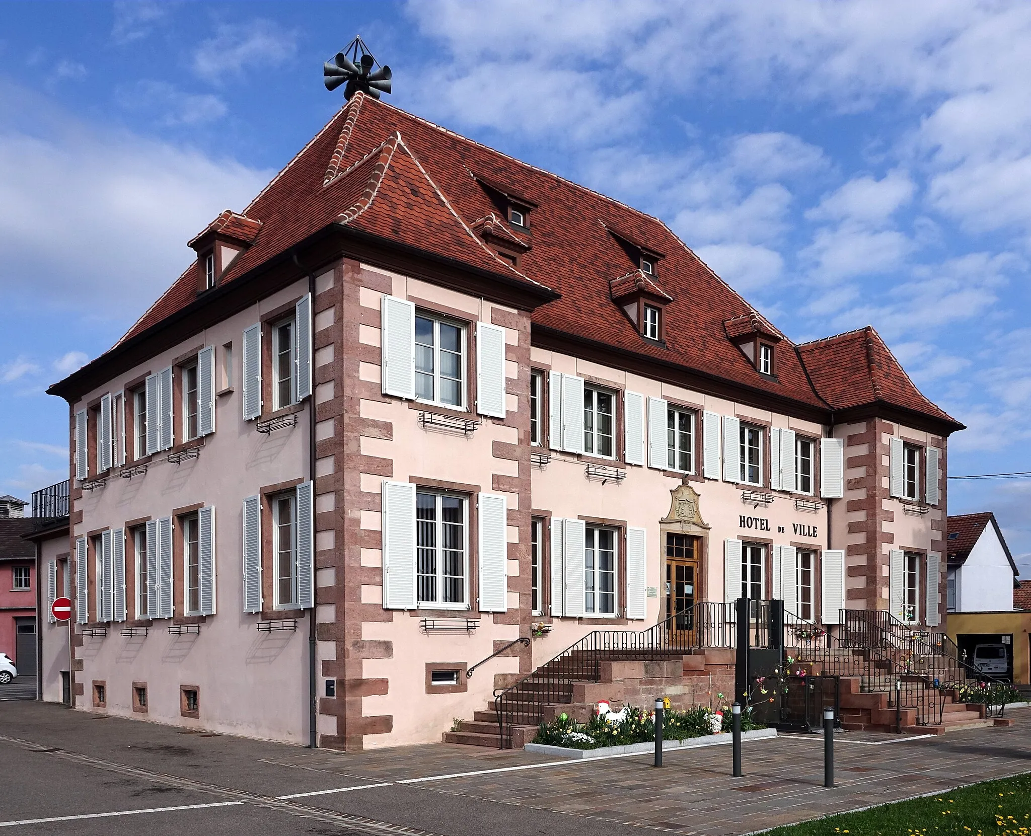 Photo showing: Town hall of Ingersheim (Haut-Rhin, France).
