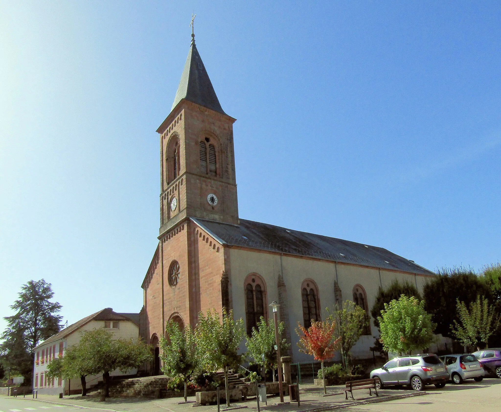 Photo showing: L'église Saint-Barthélemy à Saales, côté nord-est