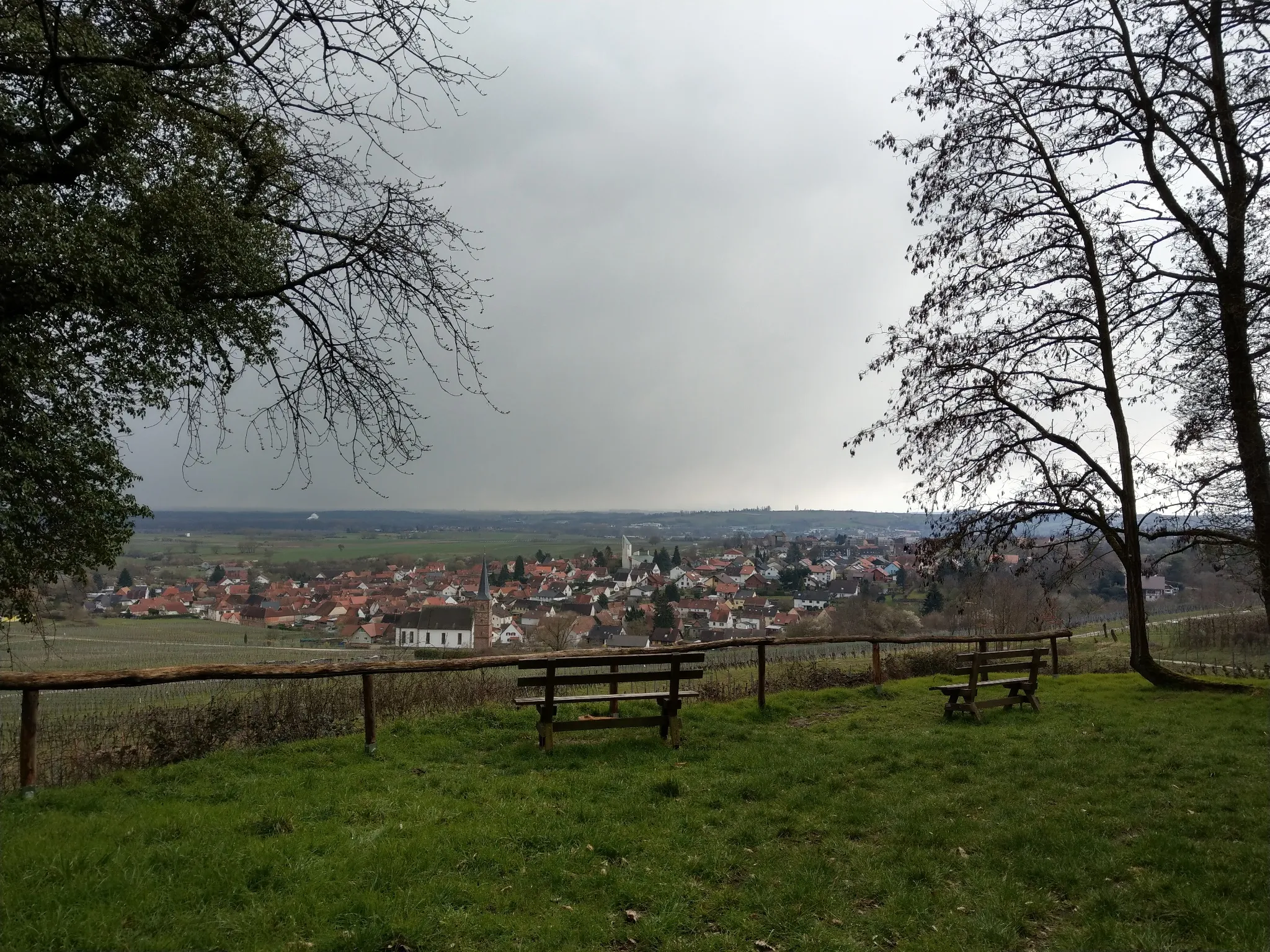 Photo showing: Blick von Norden auf Schweigen-Rechtenbach