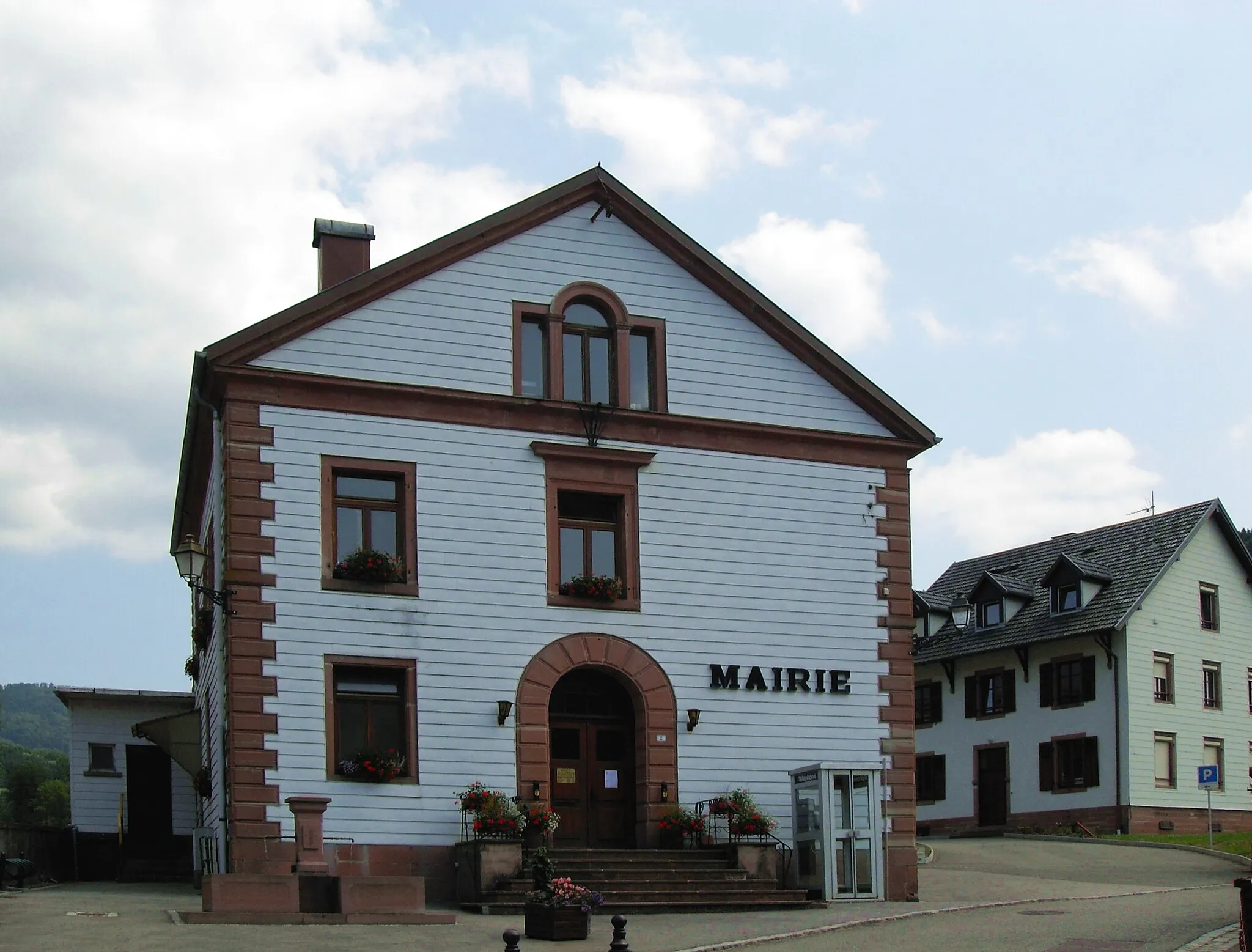 Photo showing: La mairie de Ranrupt