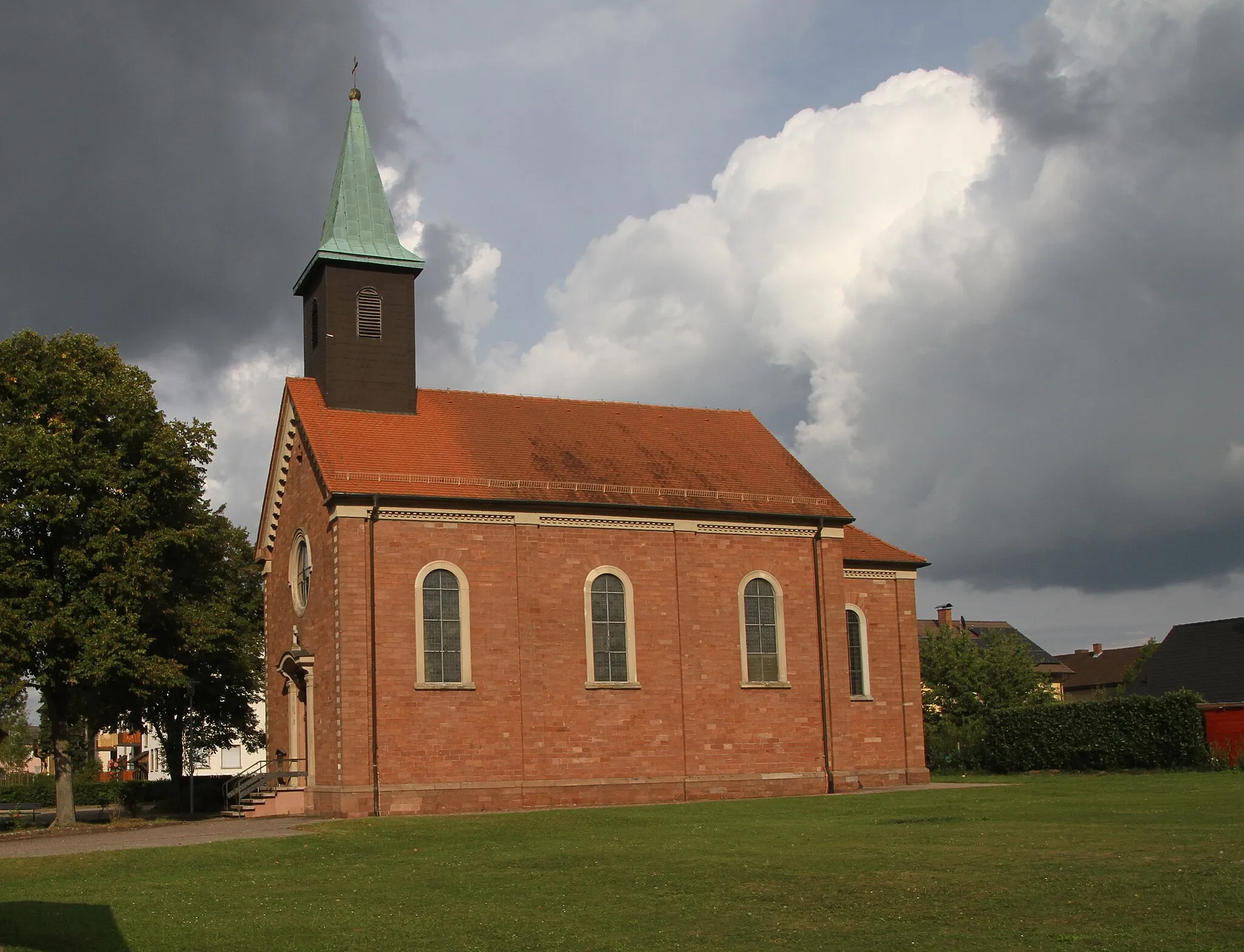 Photo showing: Church of St. Johannes der Täufer in Rheinau-Rheinbischofsheim.