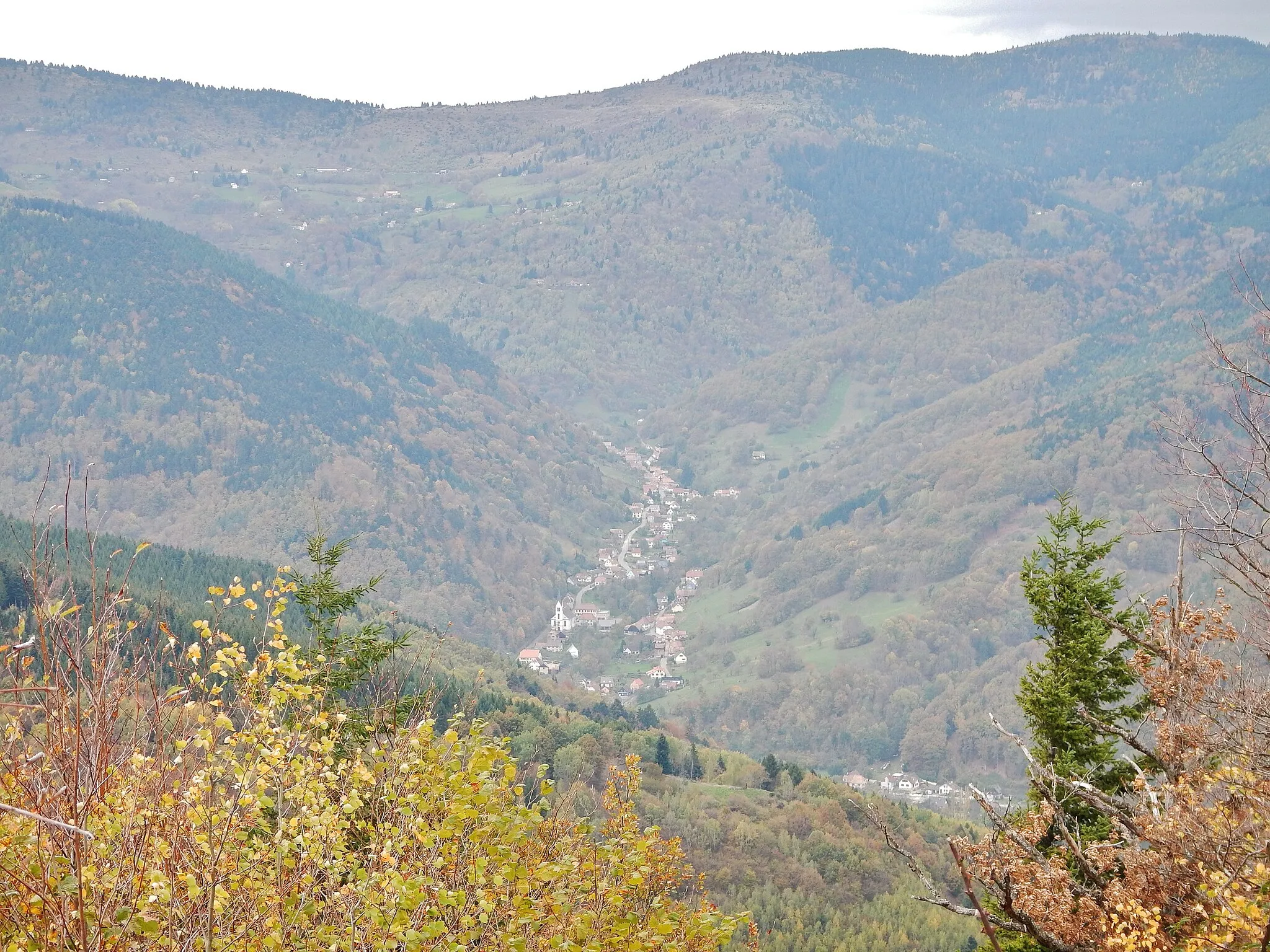 Photo showing: View to Linthal from Ruine de Hohrupf