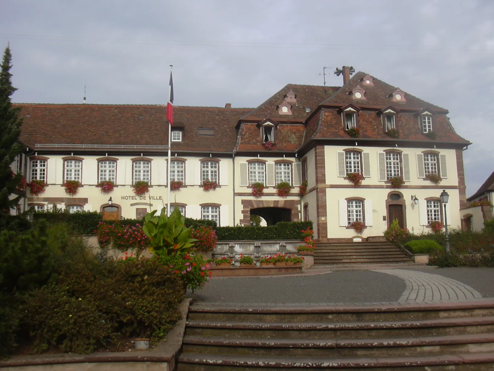 Photo showing: Marlenheim, hôtel de ville