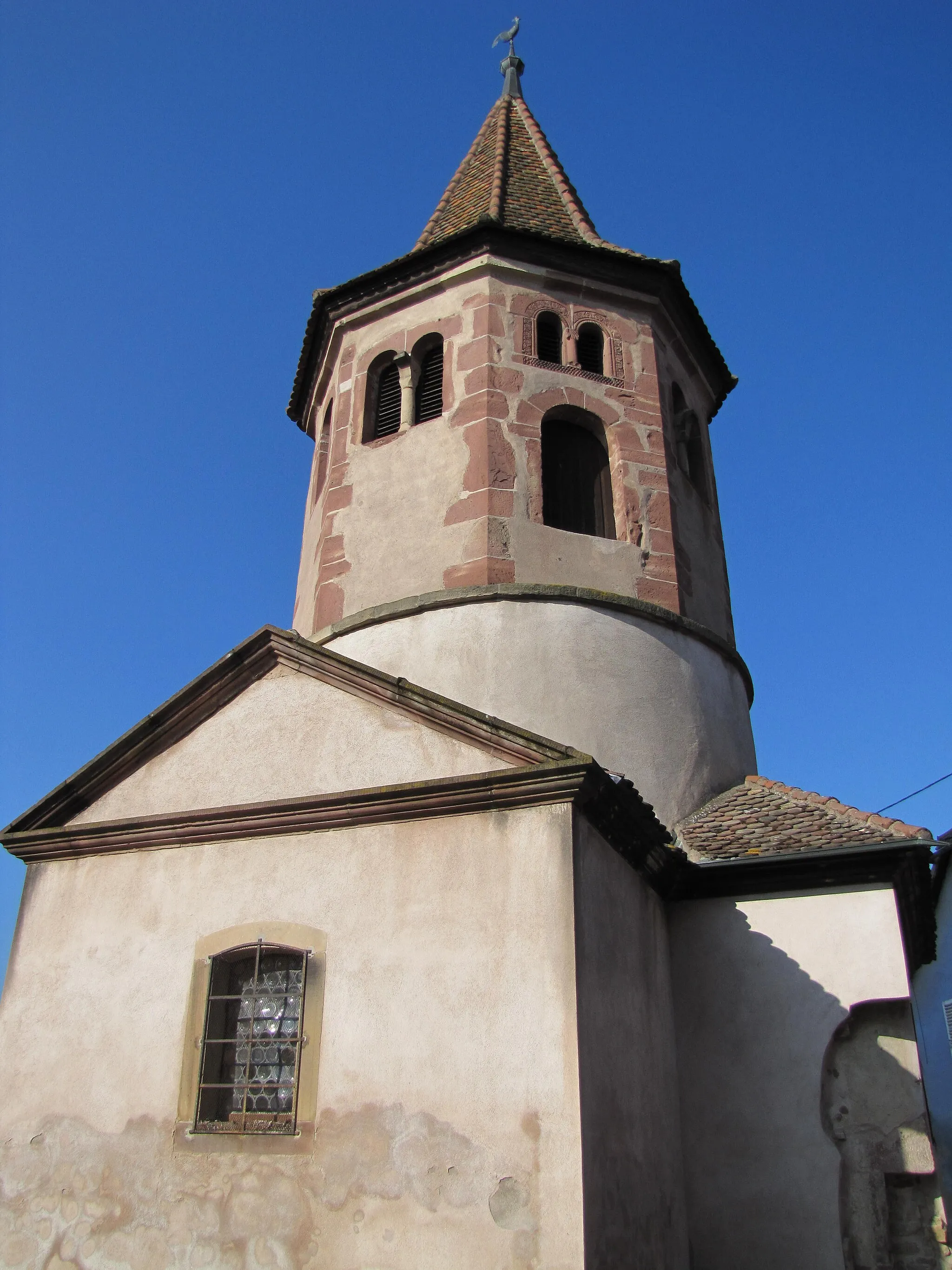 Photo showing: Alsace, Bas-Rhin, Avolsheim, Chapelle Saint-Ulrich dit "le Baptistère" (XIe-XIIe) (PA00084593, IA67006082).