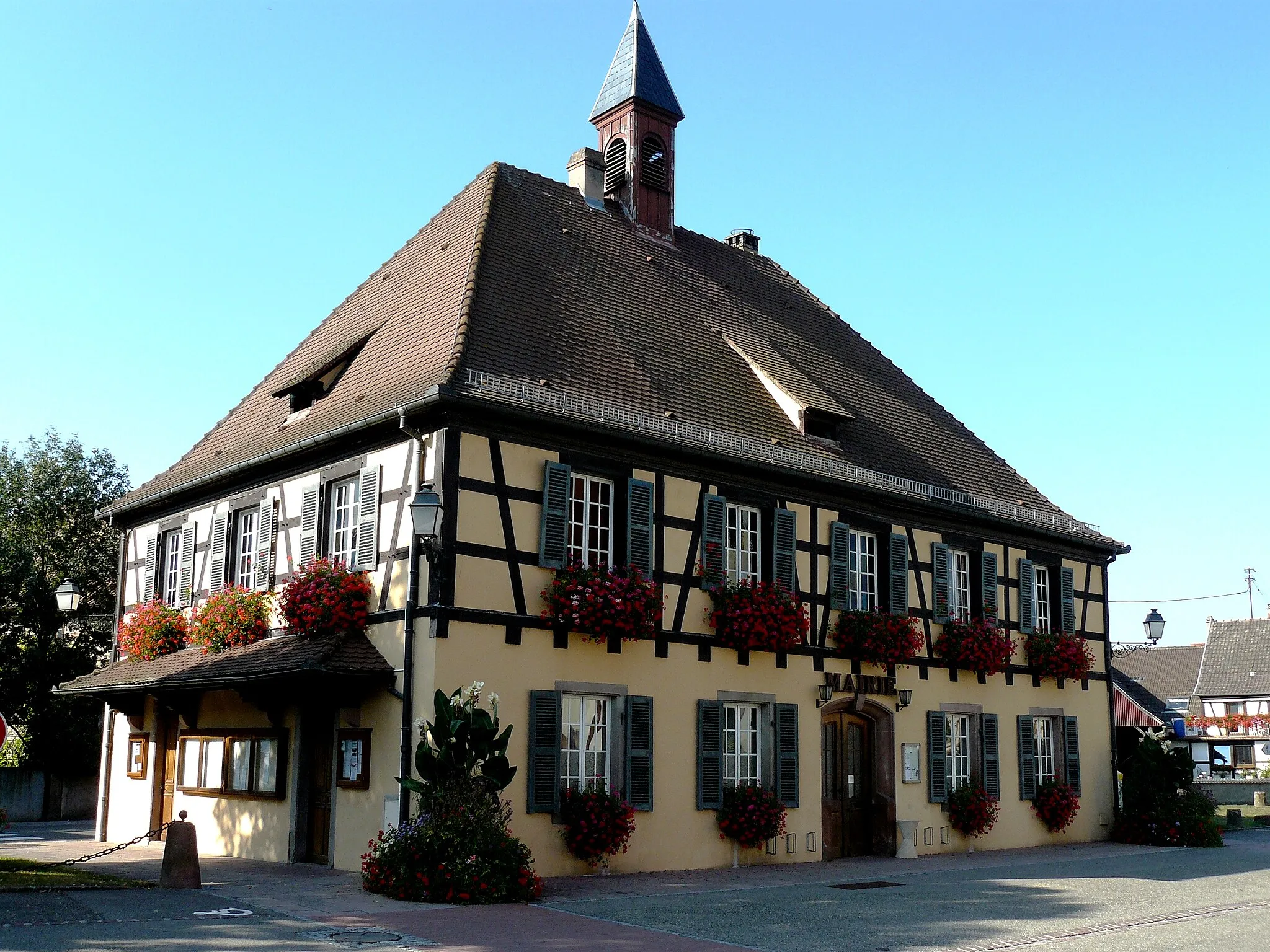 Photo showing: Mairie de Baldenheim (XVIIe siècle)