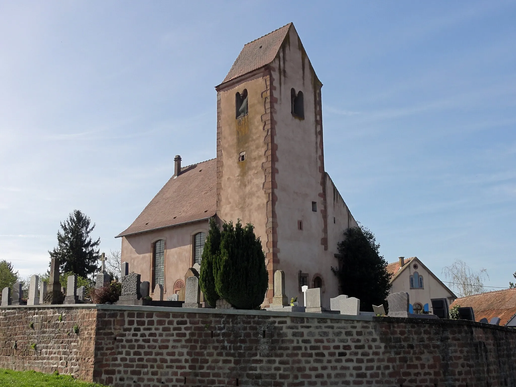 Photo showing: This building is inscrit au titre des monuments historiques de la France. It is indexed in the base Mérimée, a database of architectural heritage maintained by the French Ministry of Culture, under the references PA00084638 and IA00023795 .