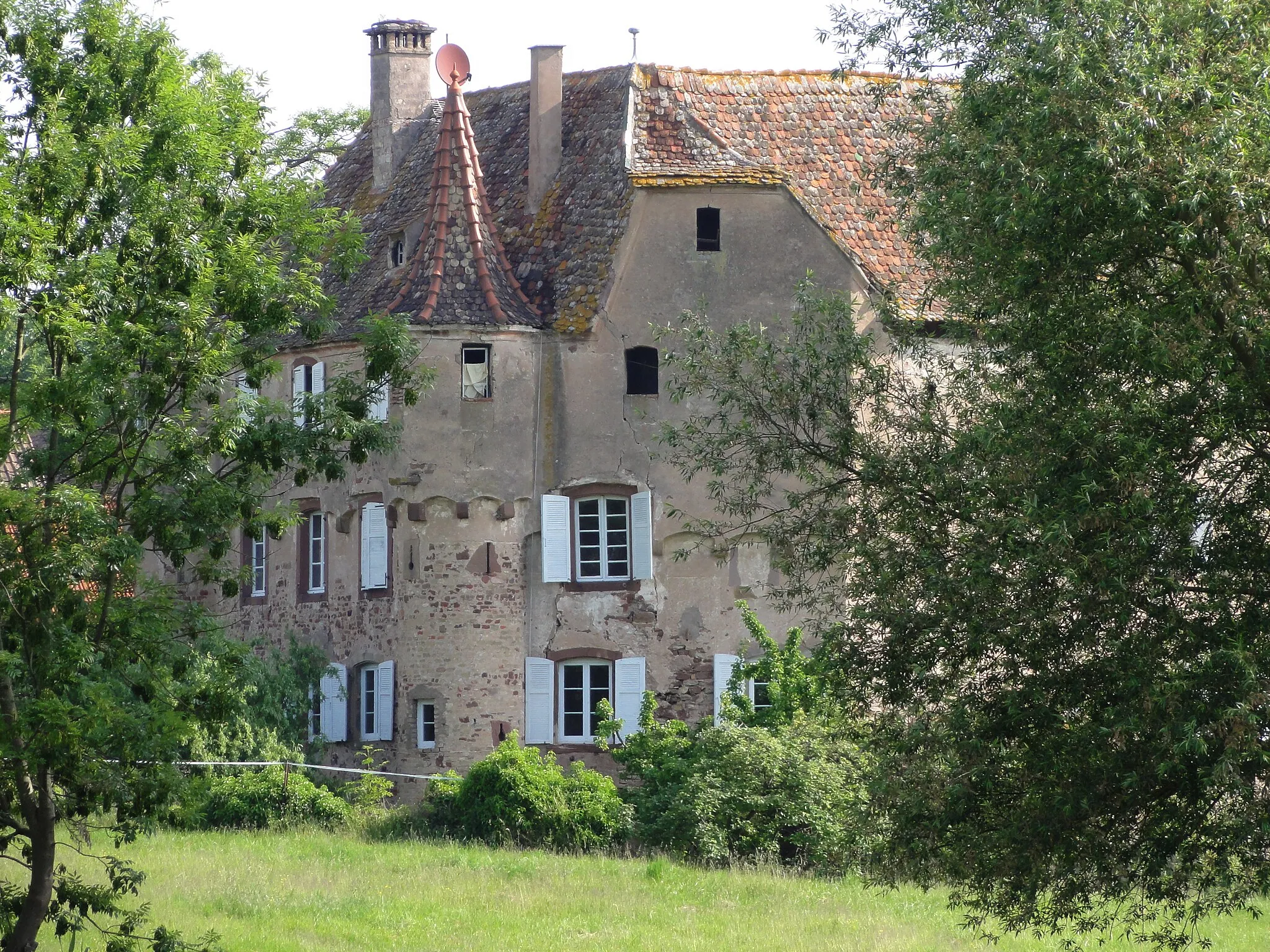 Photo showing: Alsace, Bas-Rhin, Château de Breuschwickersheim (PA00084658, IA67007124).