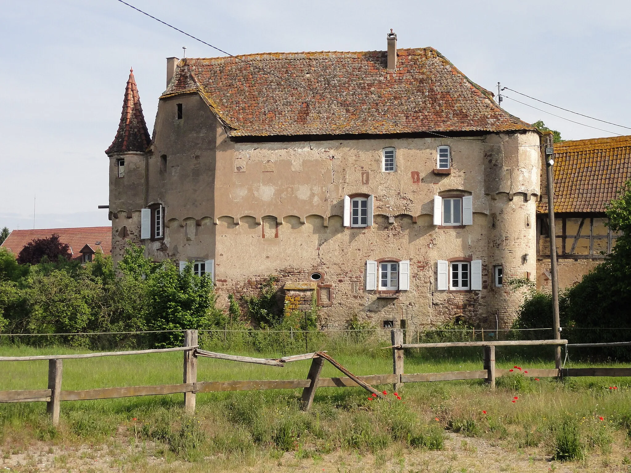 Photo showing: Alsace, Bas-Rhin, Château de Breuschwickersheim (PA00084658, IA67007124).