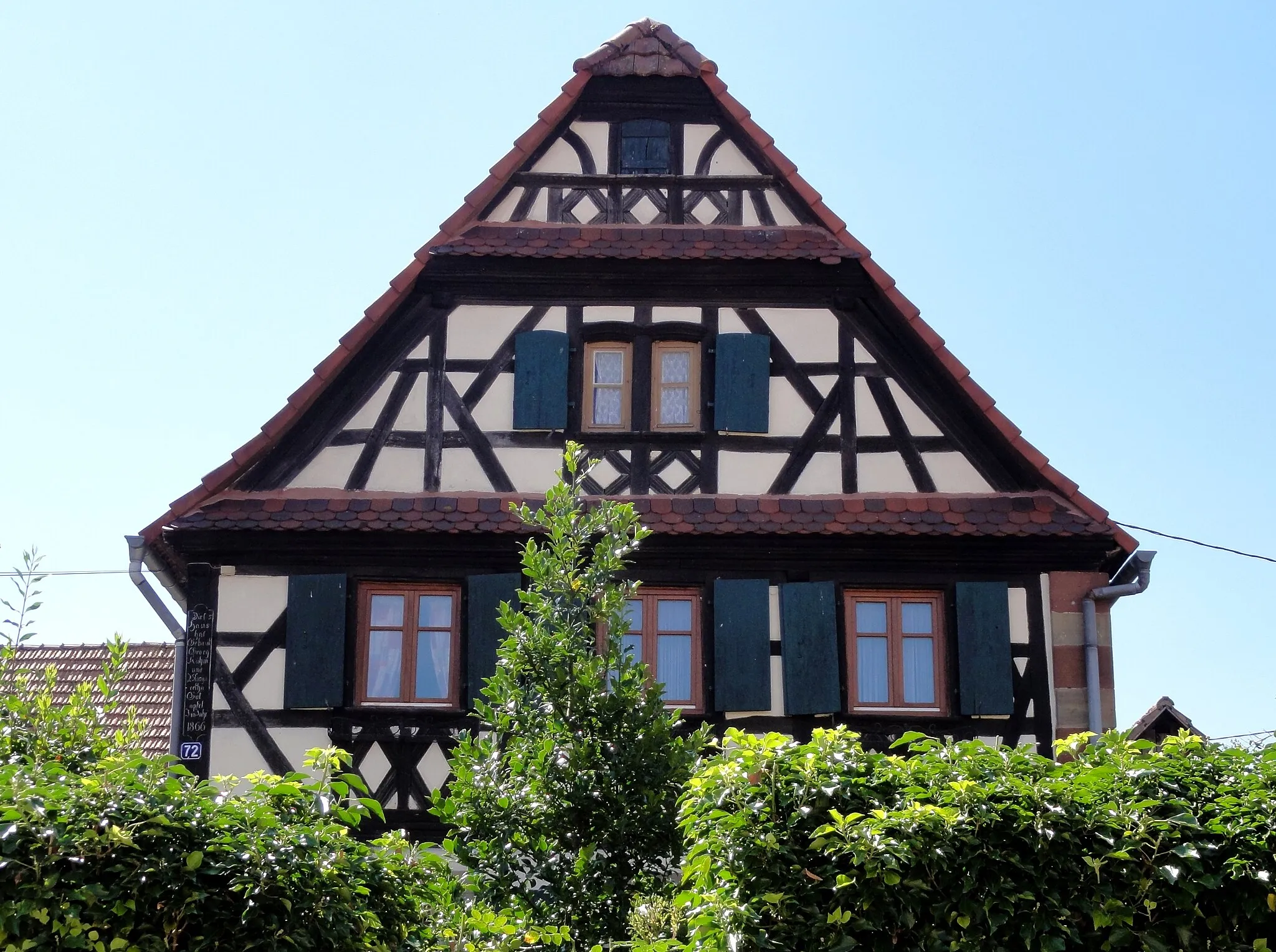 Photo showing: This building is indexed in the base Mérimée, a database of architectural heritage maintained by the French Ministry of Culture, under the reference IA00055727 .