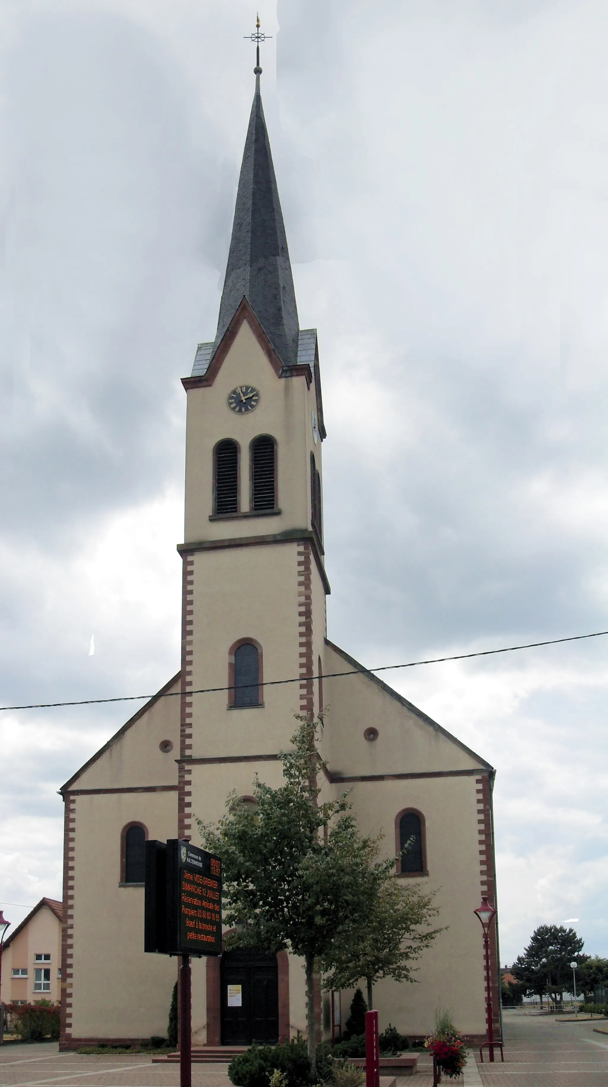 Photo showing: L'église Saint-Wendelin à Kaltenhouse, côté notd-est