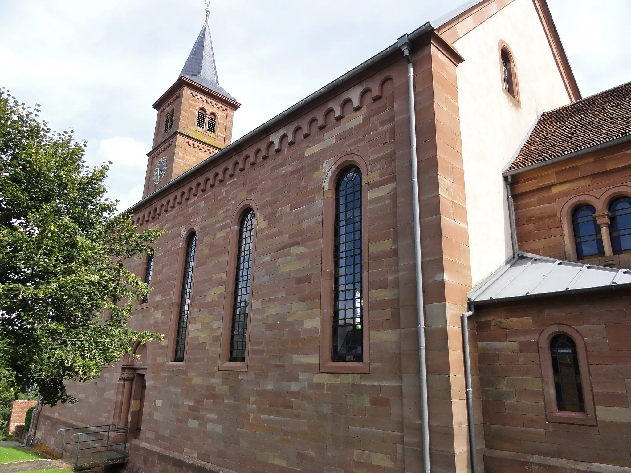 Photo showing: Alsace, Bas-Rhin, Église protestante de Langensoultzbach (IA67008446).
