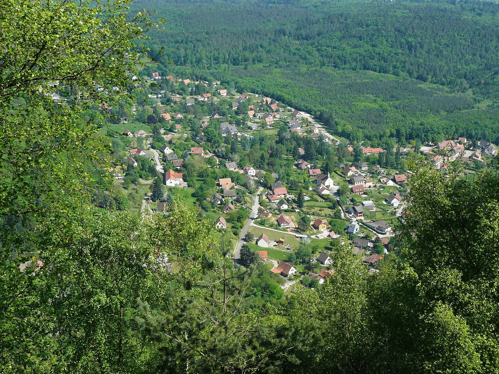 Photo showing: Vue sur La Vancelle depuis le crête du village