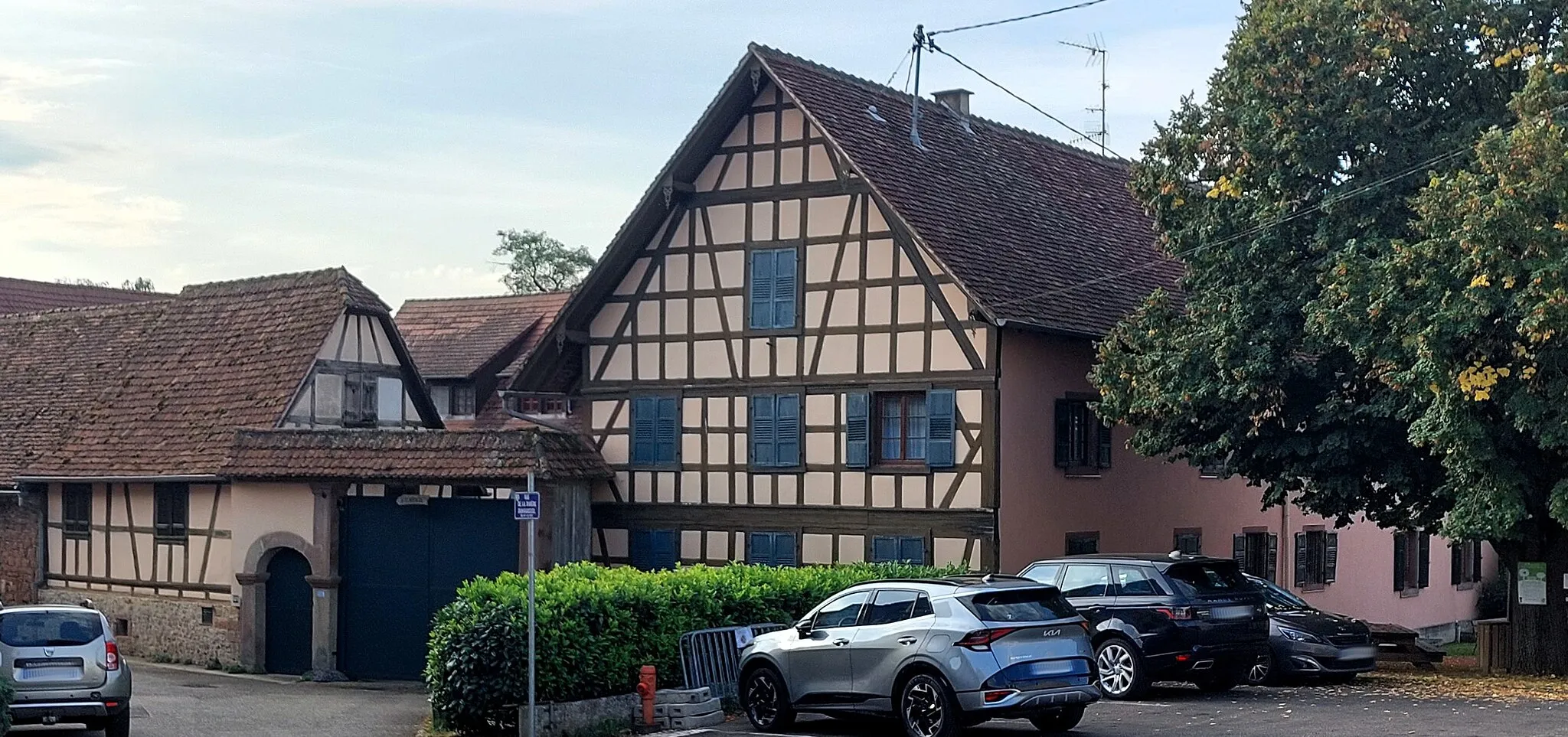 Photo showing: Maison à colombage au 2 rue de la rivière à Olwisheim